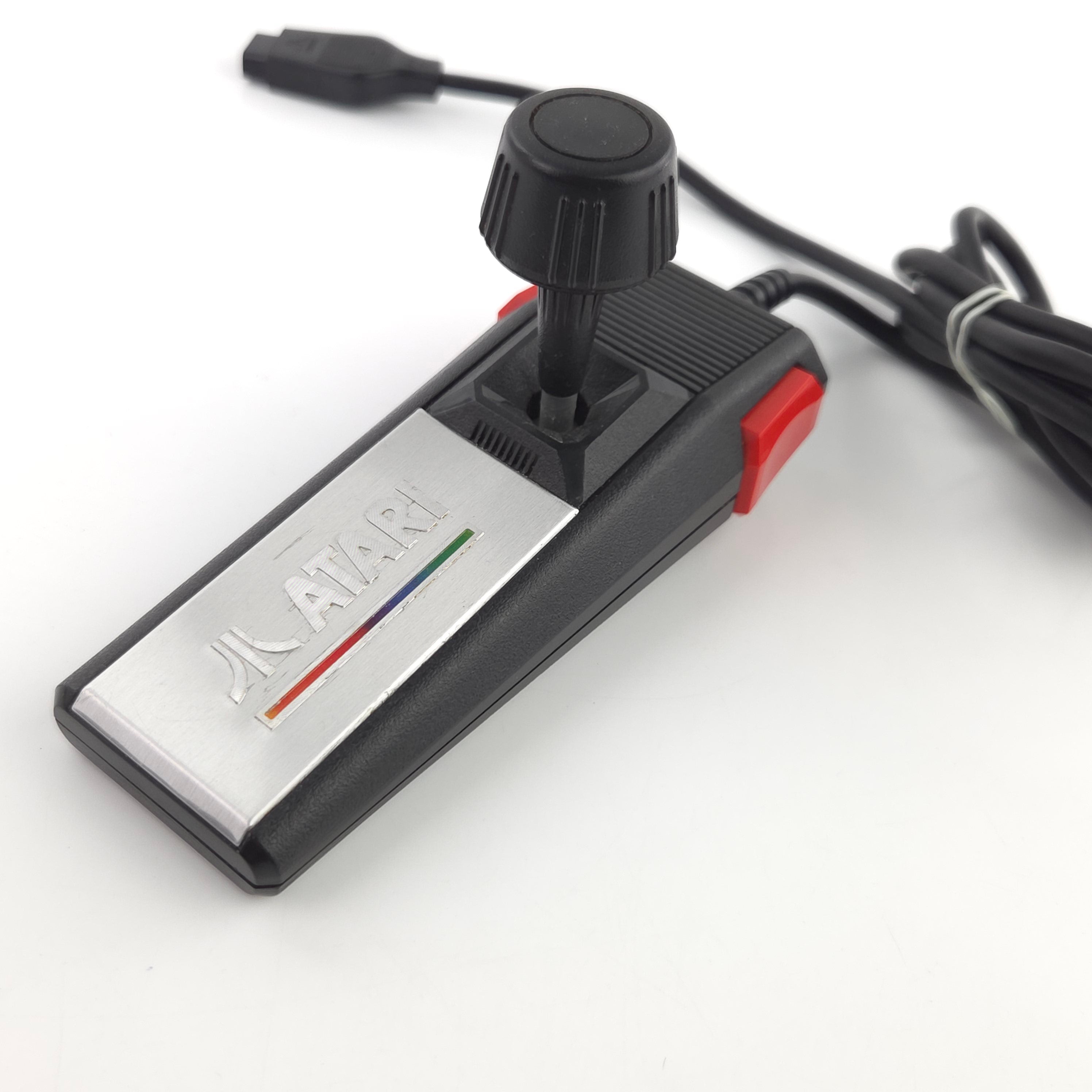 Atari 2600 Konsole 6 Spiele Controller Gut