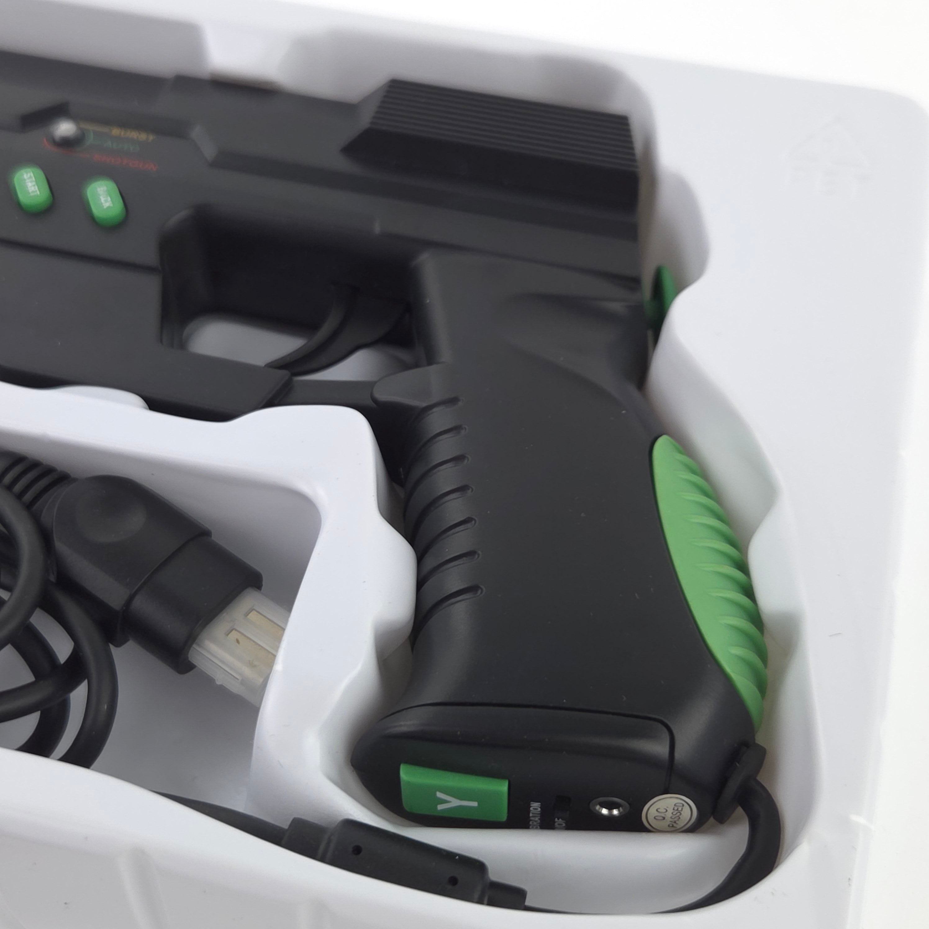 Xbox Zubehör MII Light Gun 100Hz Controller OVP