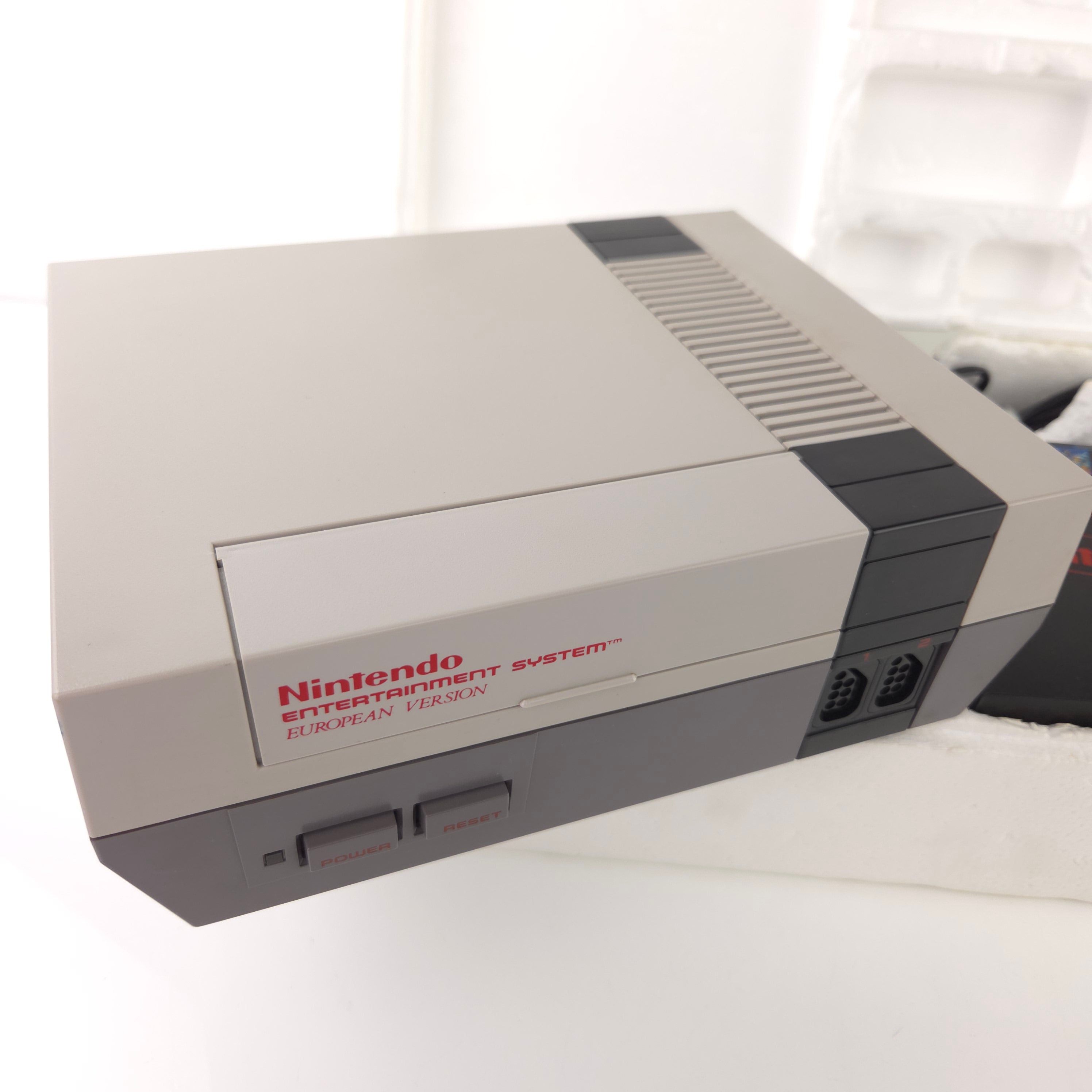 NES Konsole Set OVP gebrauchsspuren vorhanden PAL