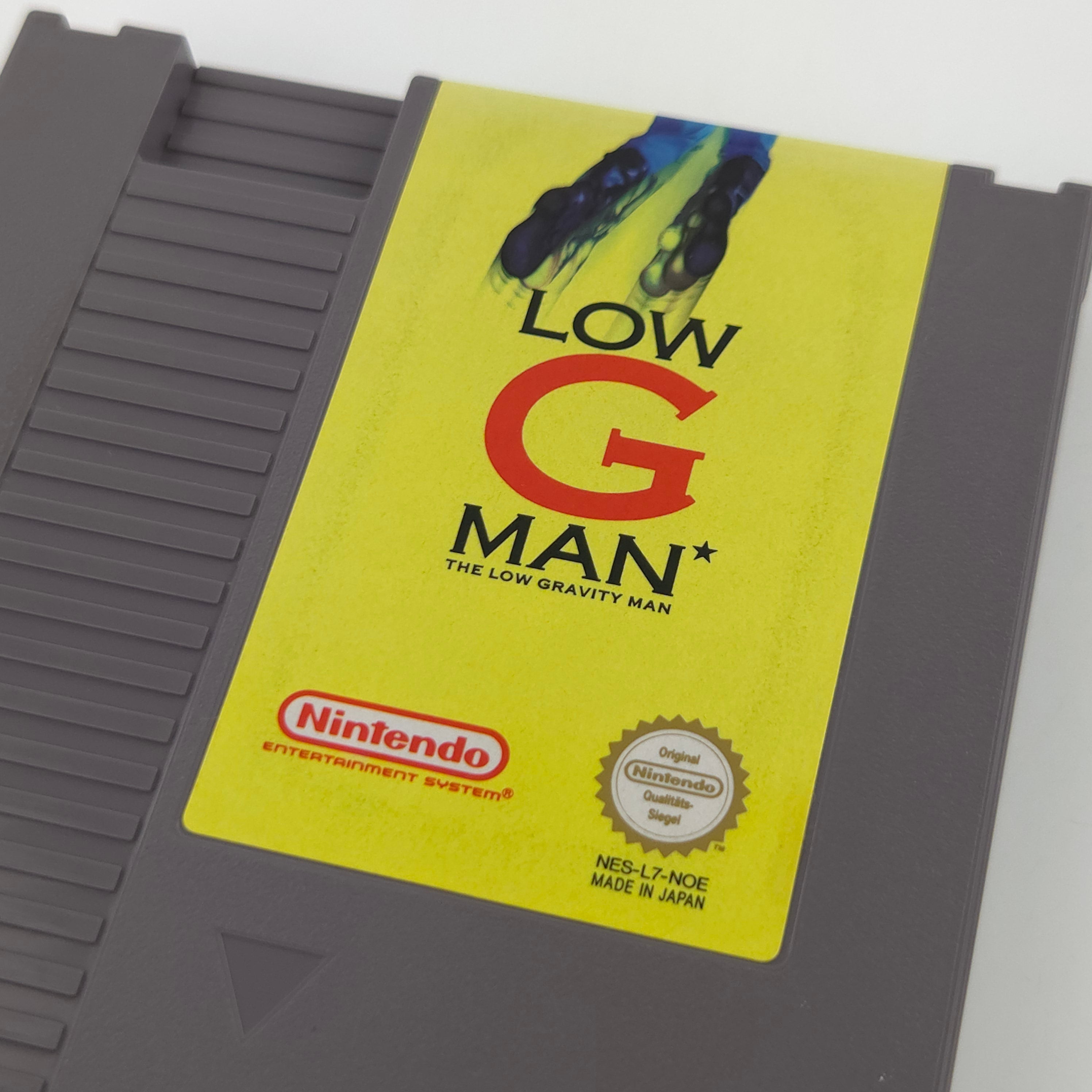 Nintendo NES Spiel Low G Man Modul Schutzhülle PAL NOE