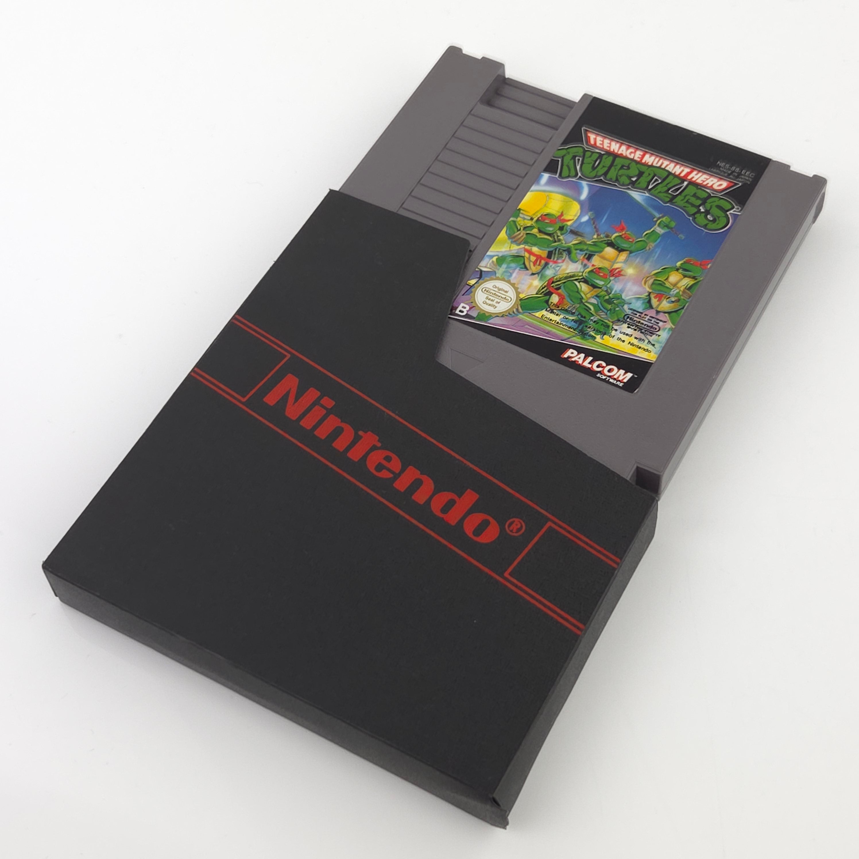 NES Spiel Teenage Mutant Hero Turtles Modul Schuber PAL