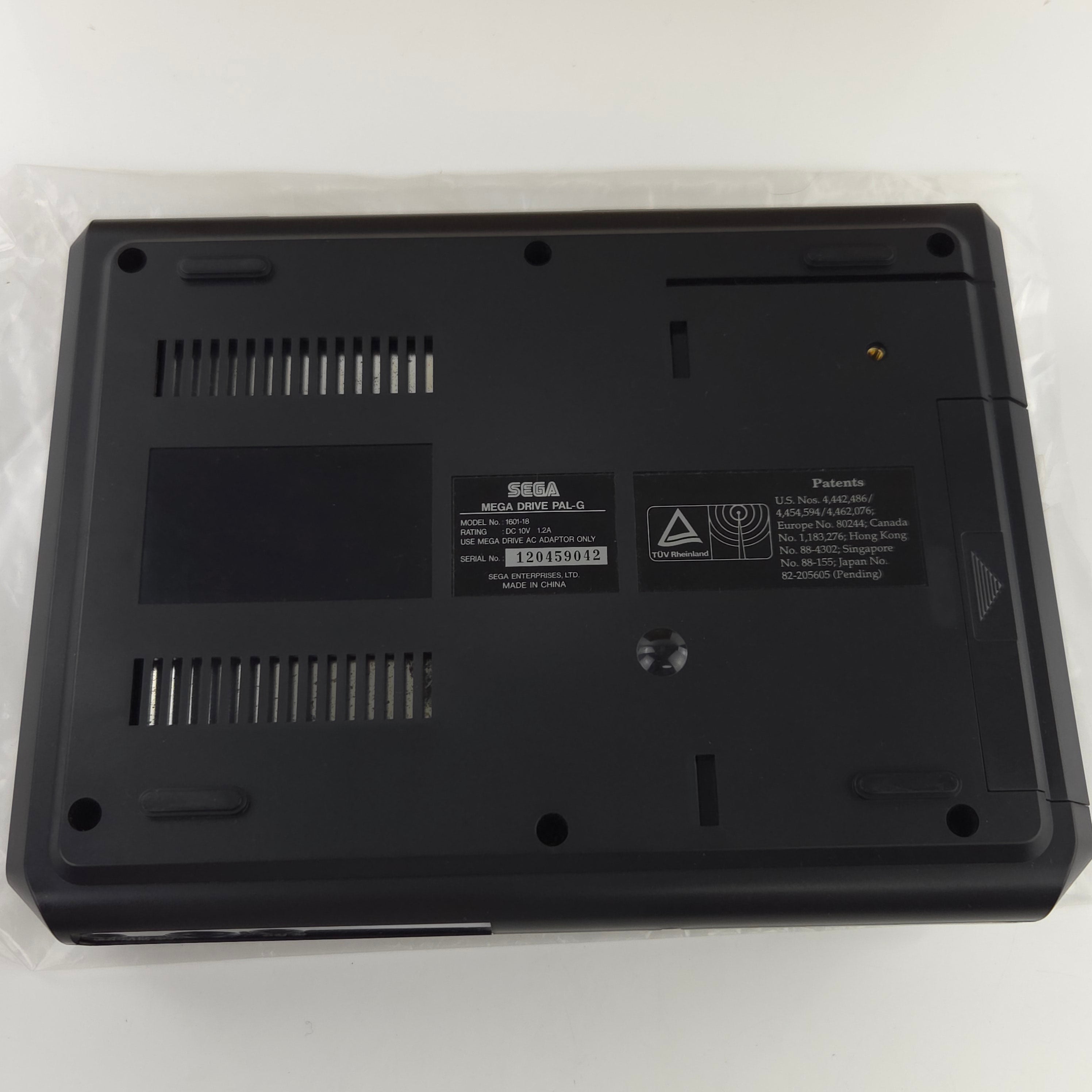 Sega Mega Drive Konsole OVP PAL gebraucht