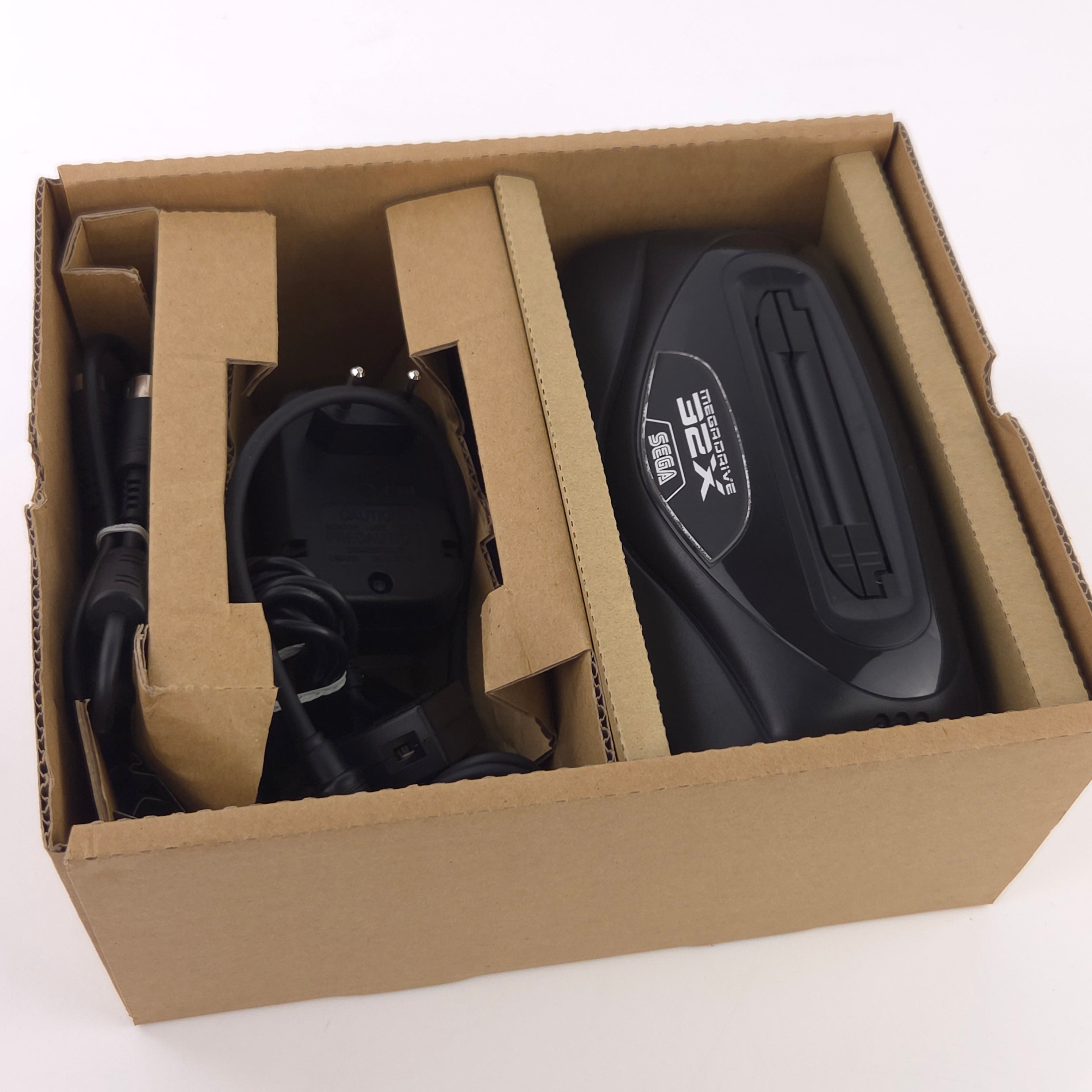 Sega Mega Drive Zubehör 32X Adapter OVP PAL EUR