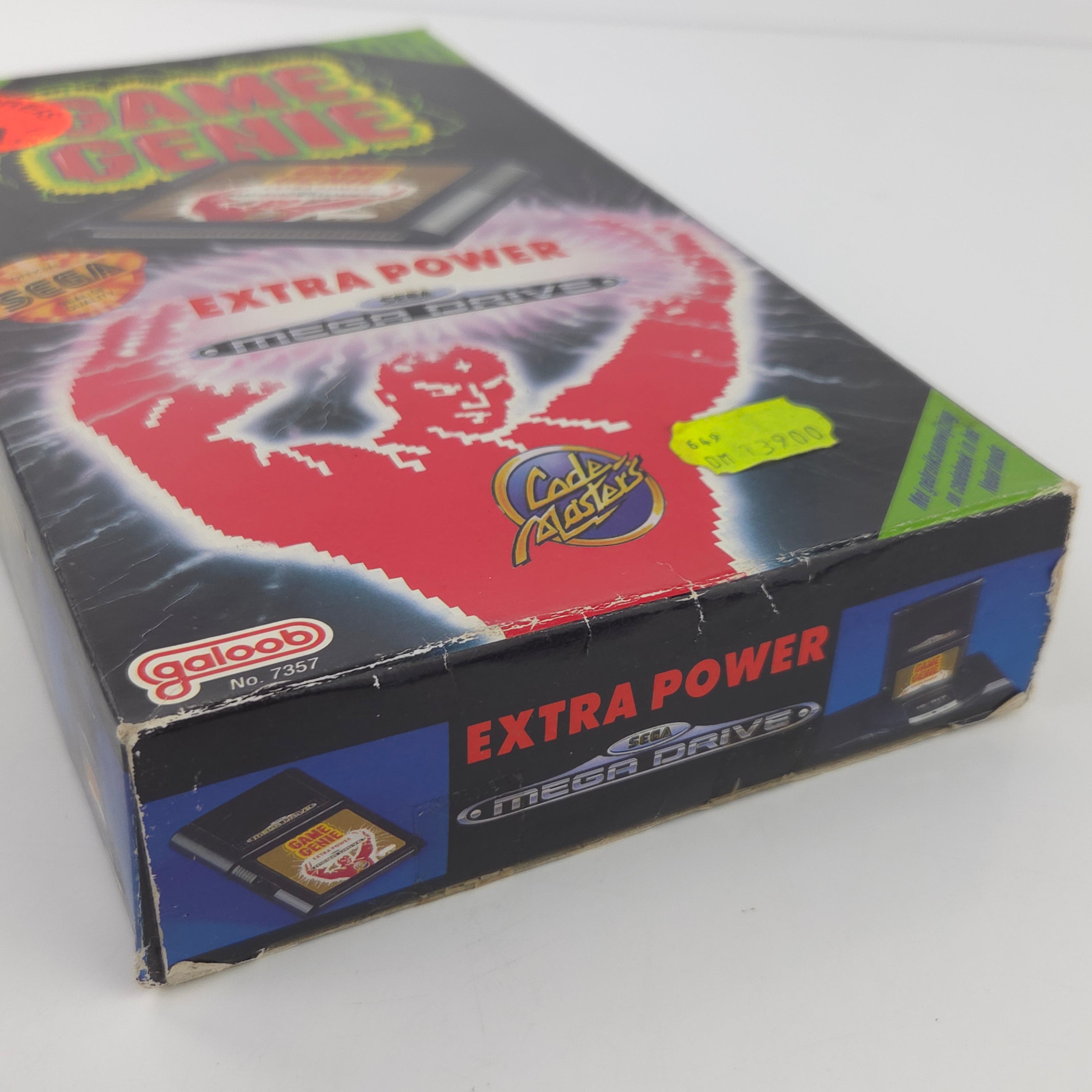 Sega Mega Drive Zubehör Game Genie Cheatmodul Neu