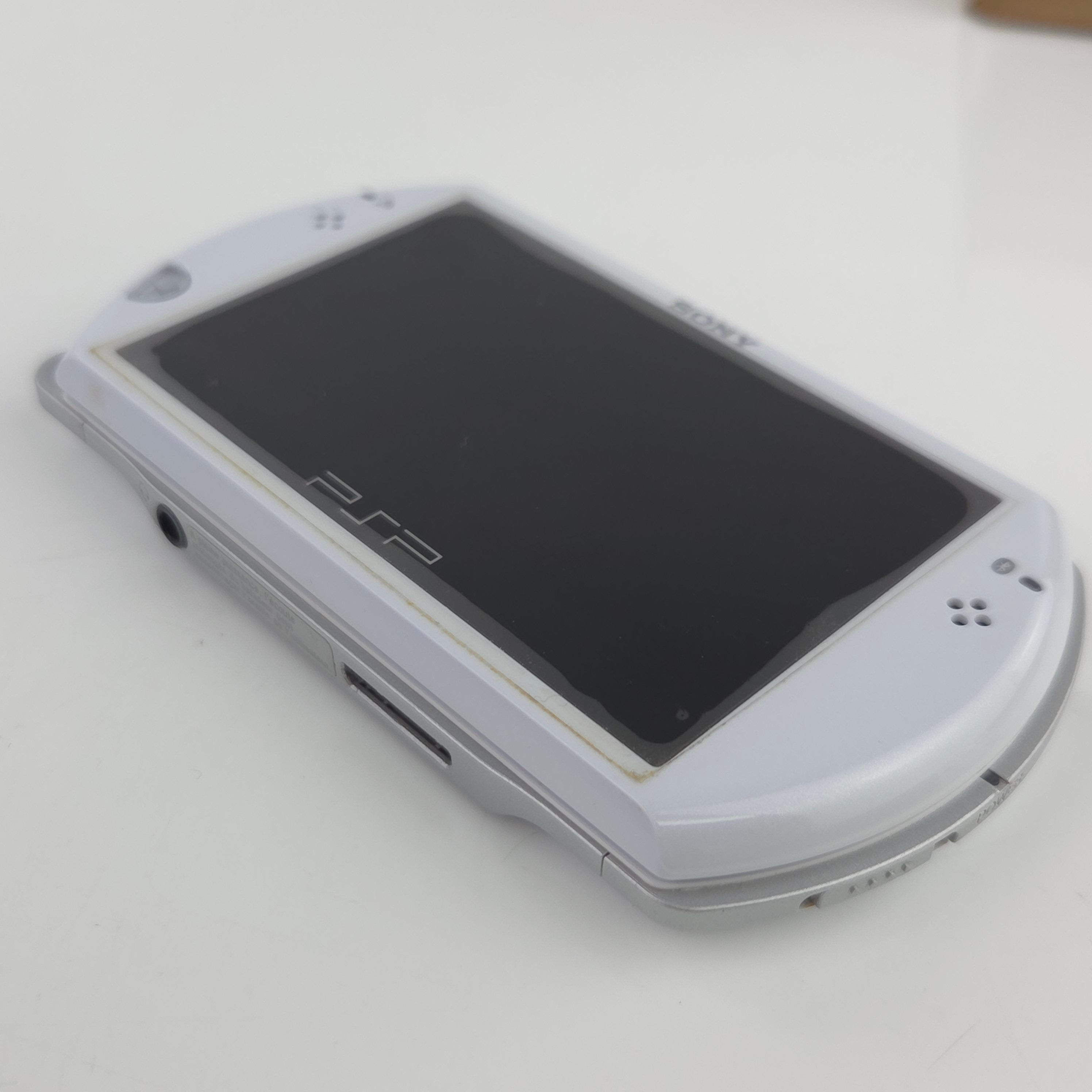 Sony PlayStation Portable Konsole Pearl White OVP