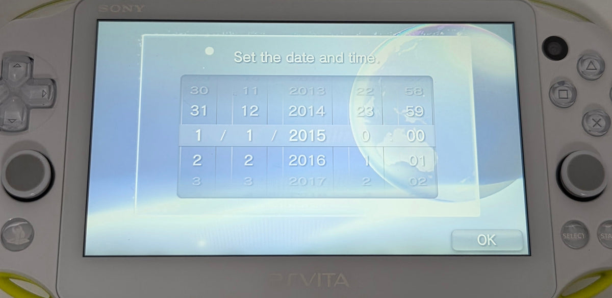 Sony PlayStation Vita Konsole Grün Japan 2 Spiele