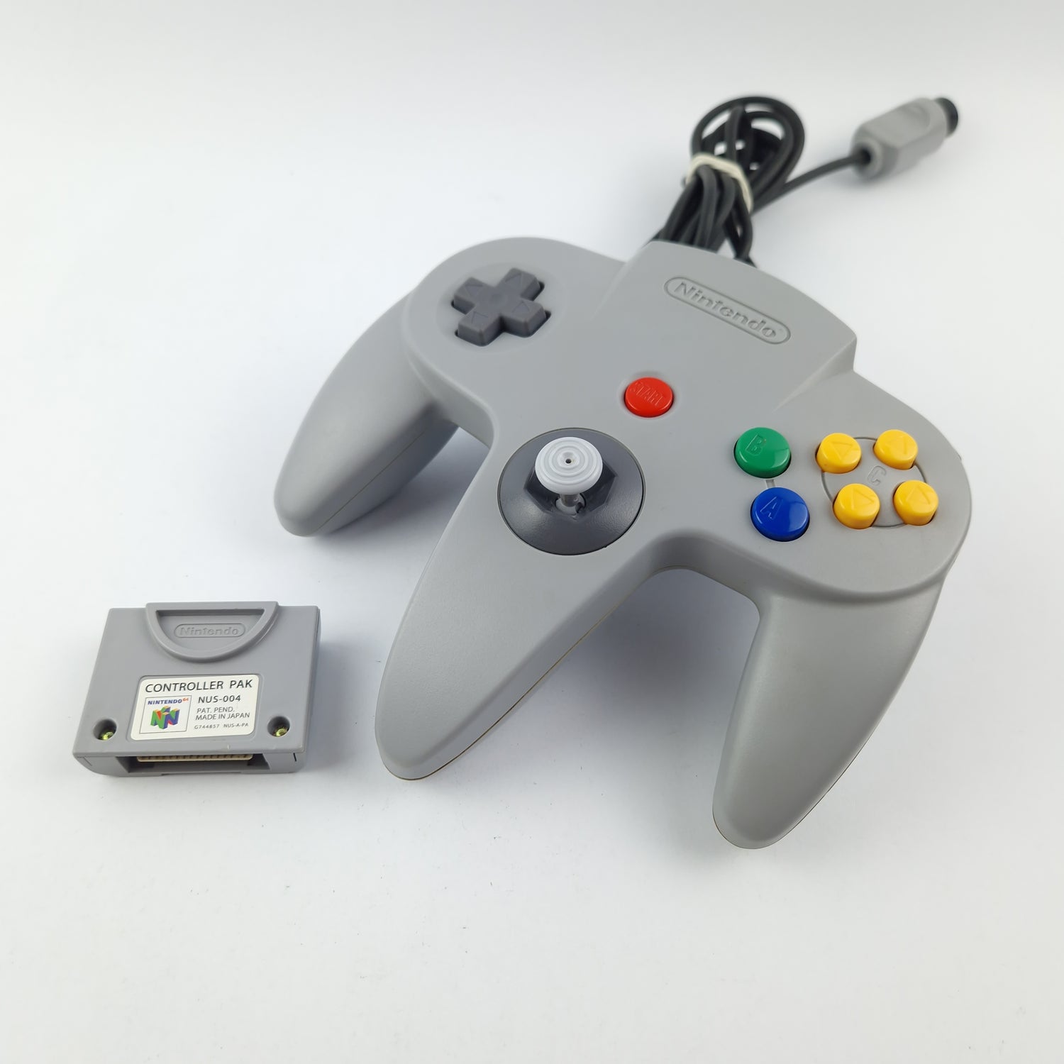 Nintendo 64 Controller & Controller Pak / Memory Card and Gamepad - N64 PAL