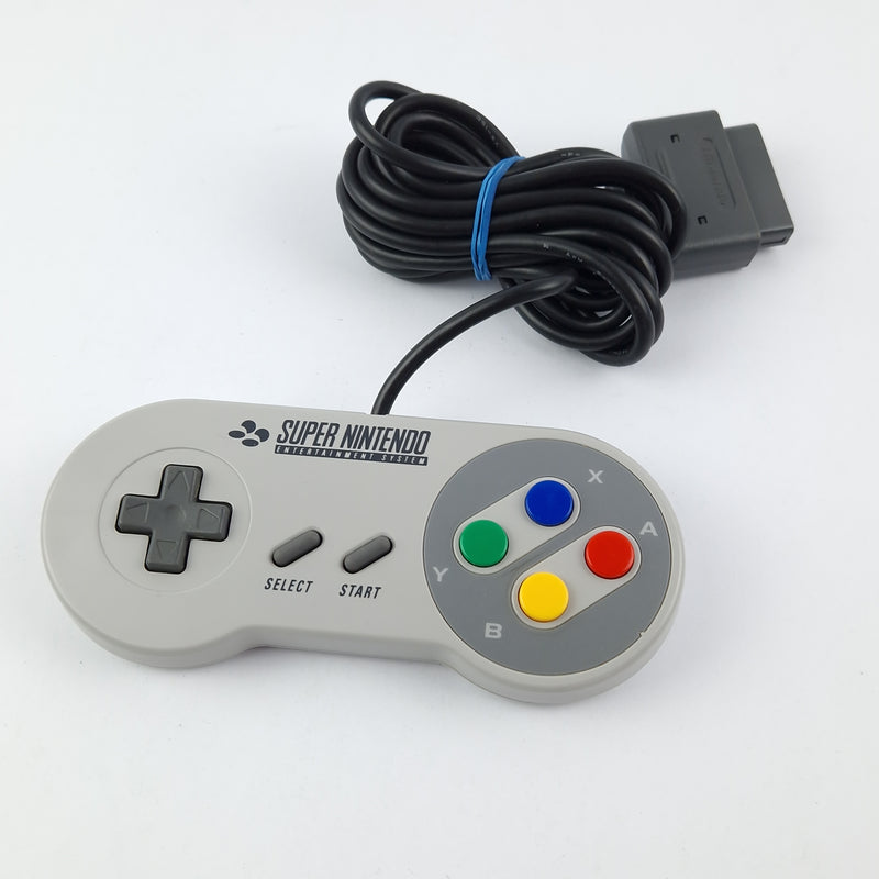 Super Nintendo console with 10 games, 4 of which are in their original packaging - SNES Console PAL