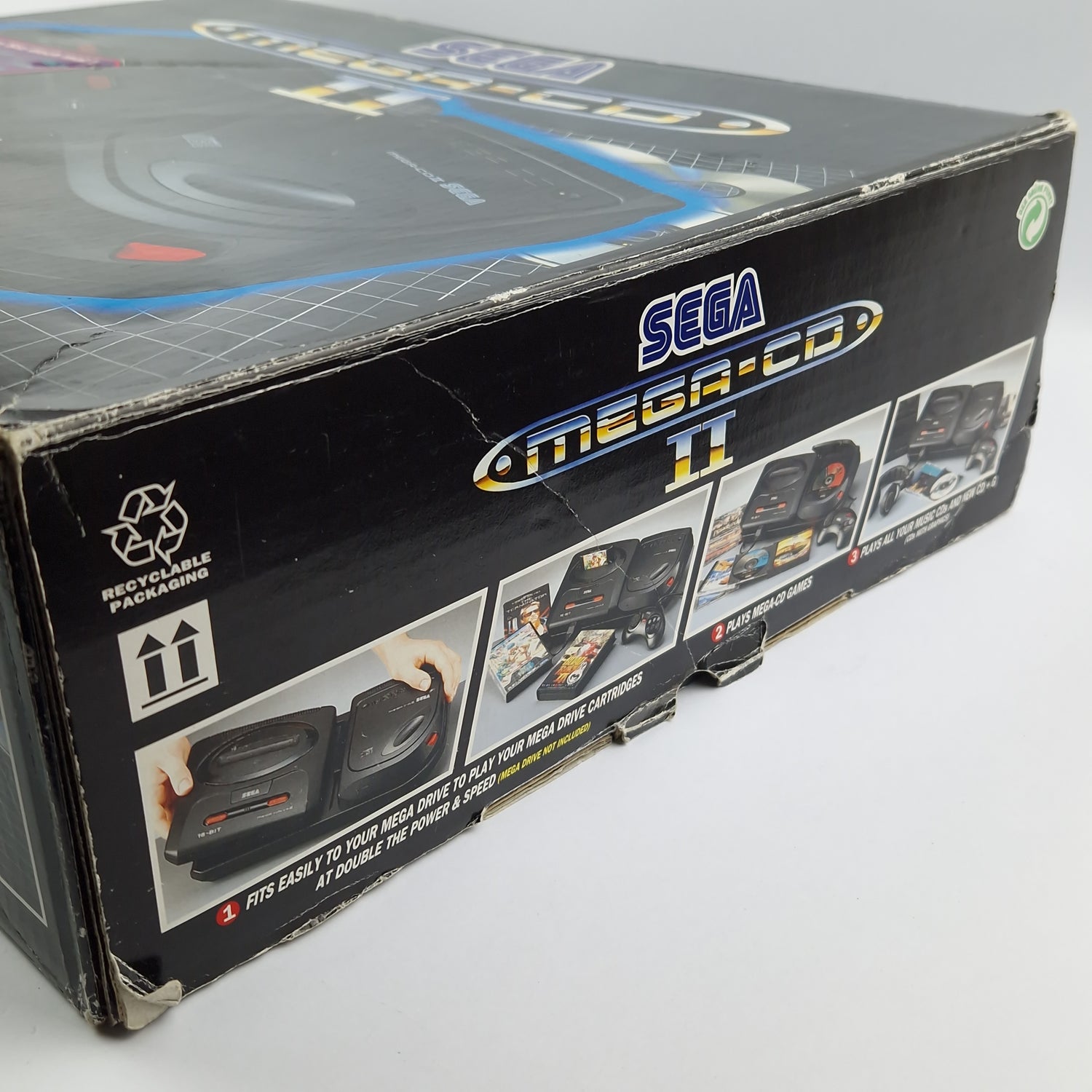 Sega Mega-CD II Konsole in OVP - PAL Console MCD + Road Avenger / OHNE INLAY