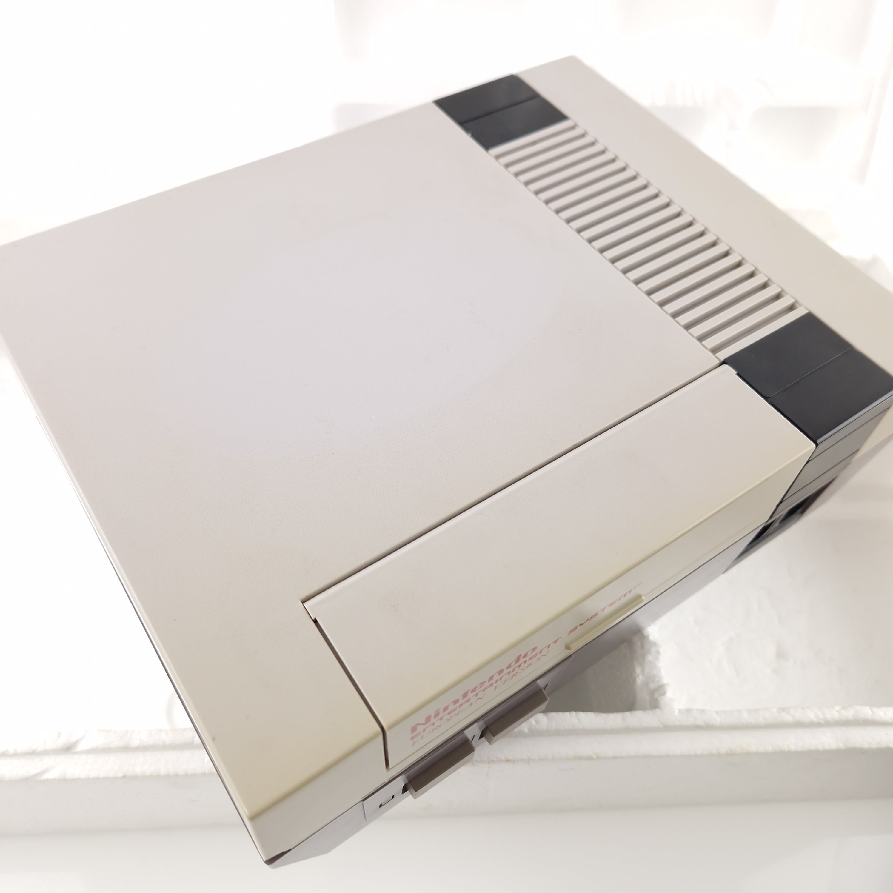 Nintendo NES Konsole : Super Set 4 Players Bundle - OVP defekt unvollständig