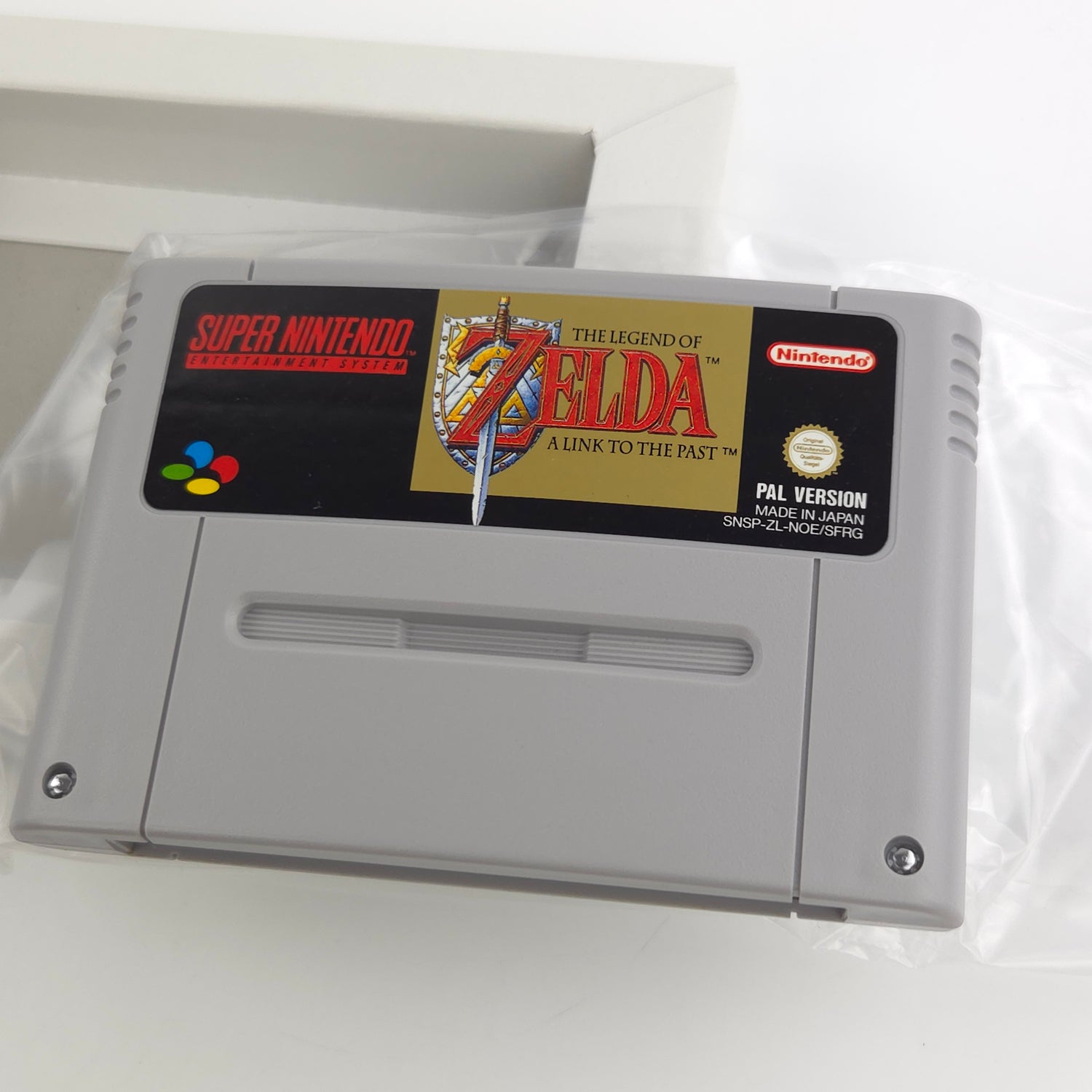 Super Nintendo Spiel : The Legend of Zelda a link to the Past + Berater SNES OVP