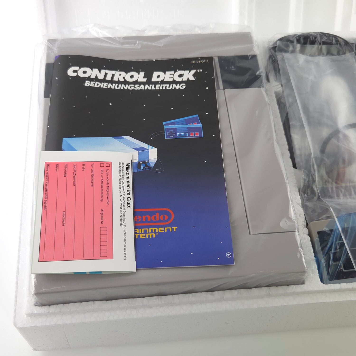 Nintendo NES Konsole Super Mario Bros Pak Bundle - Ohne Spiel / OVP Console PAL