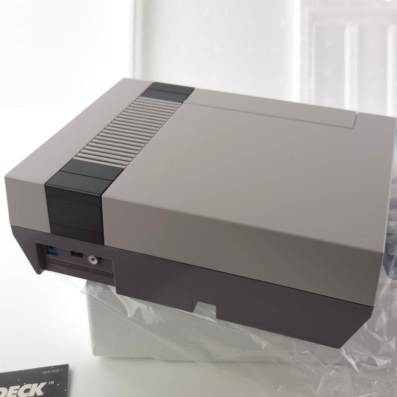 Nintendo NES Konsole Super Mario Bros Pak Bundle - Ohne Spiel / OVP Console PAL