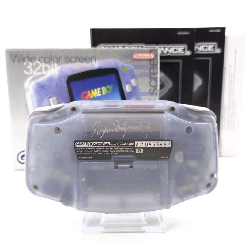 Nintendo Game Boy Advance Konsole mit Unterschrift von Shigeru Miyamoto