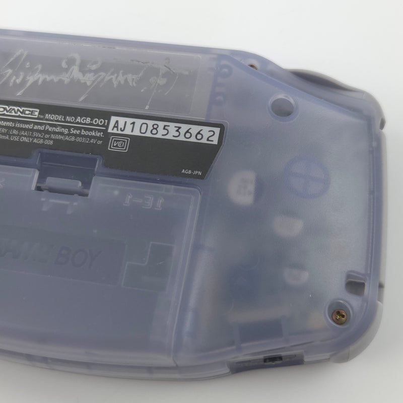 Nintendo Game Boy Advance Konsole mit Unterschrift von Shigeru Miyamoto