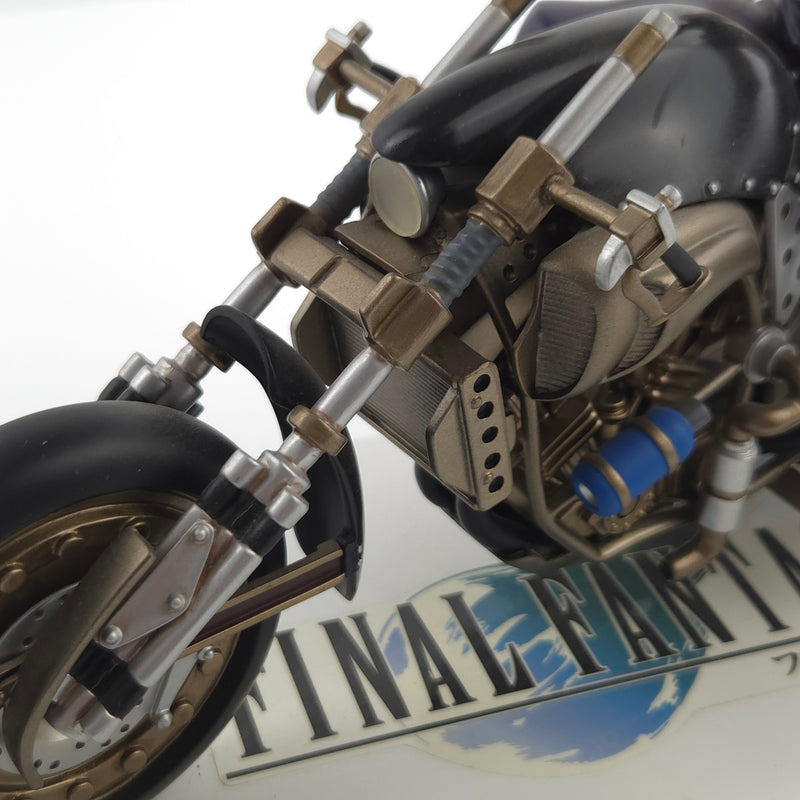Kotobukiya Final Fantasy vii 1/8 Cloud Strife & Hardy Daytona / Sammelfigur