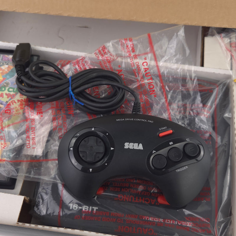 Sega Mega Drive II Konsolen Bundle - PAL Console OVP