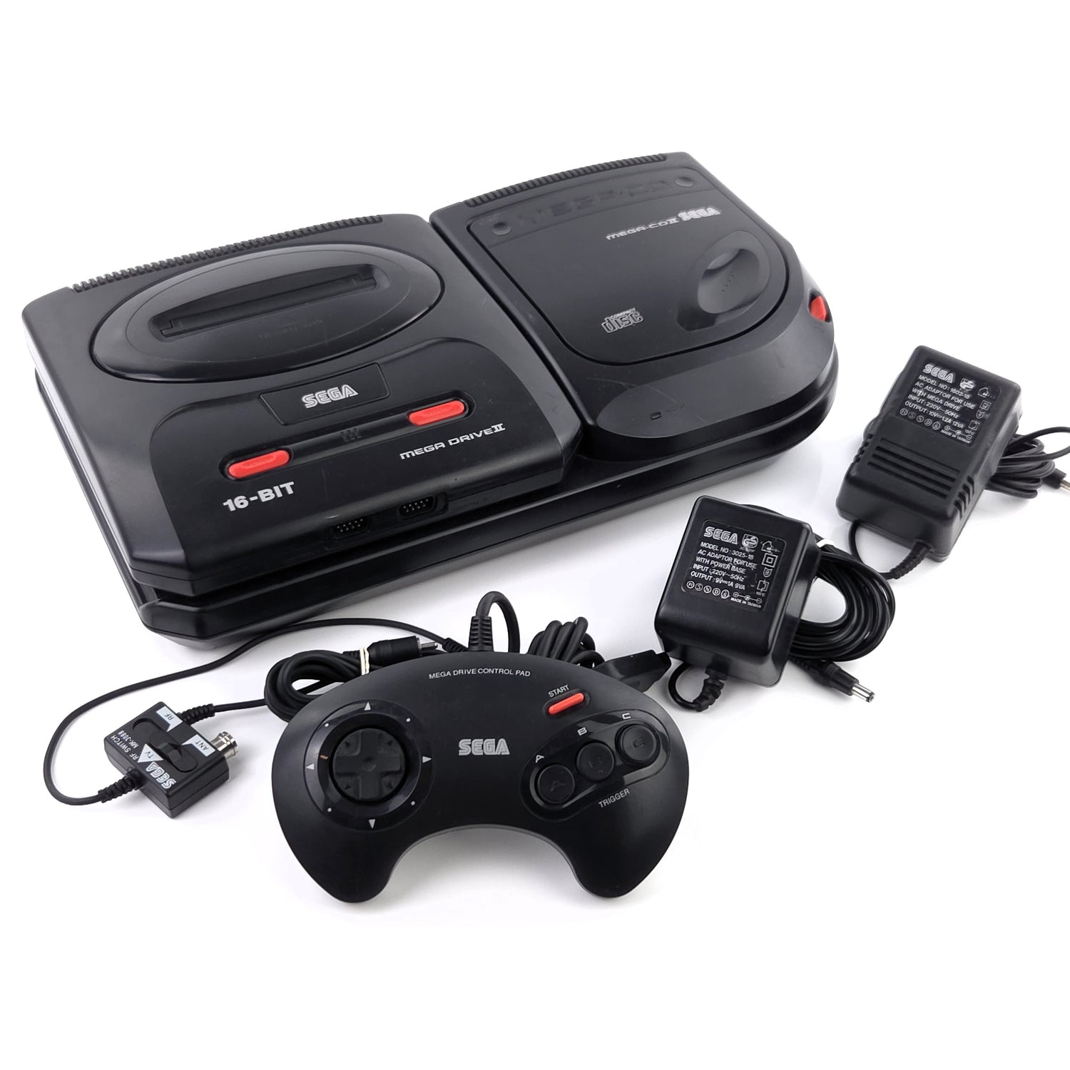 Sega Mega-CD Konsole : Mega Drive II + Mega CD Adapter / PAL Console