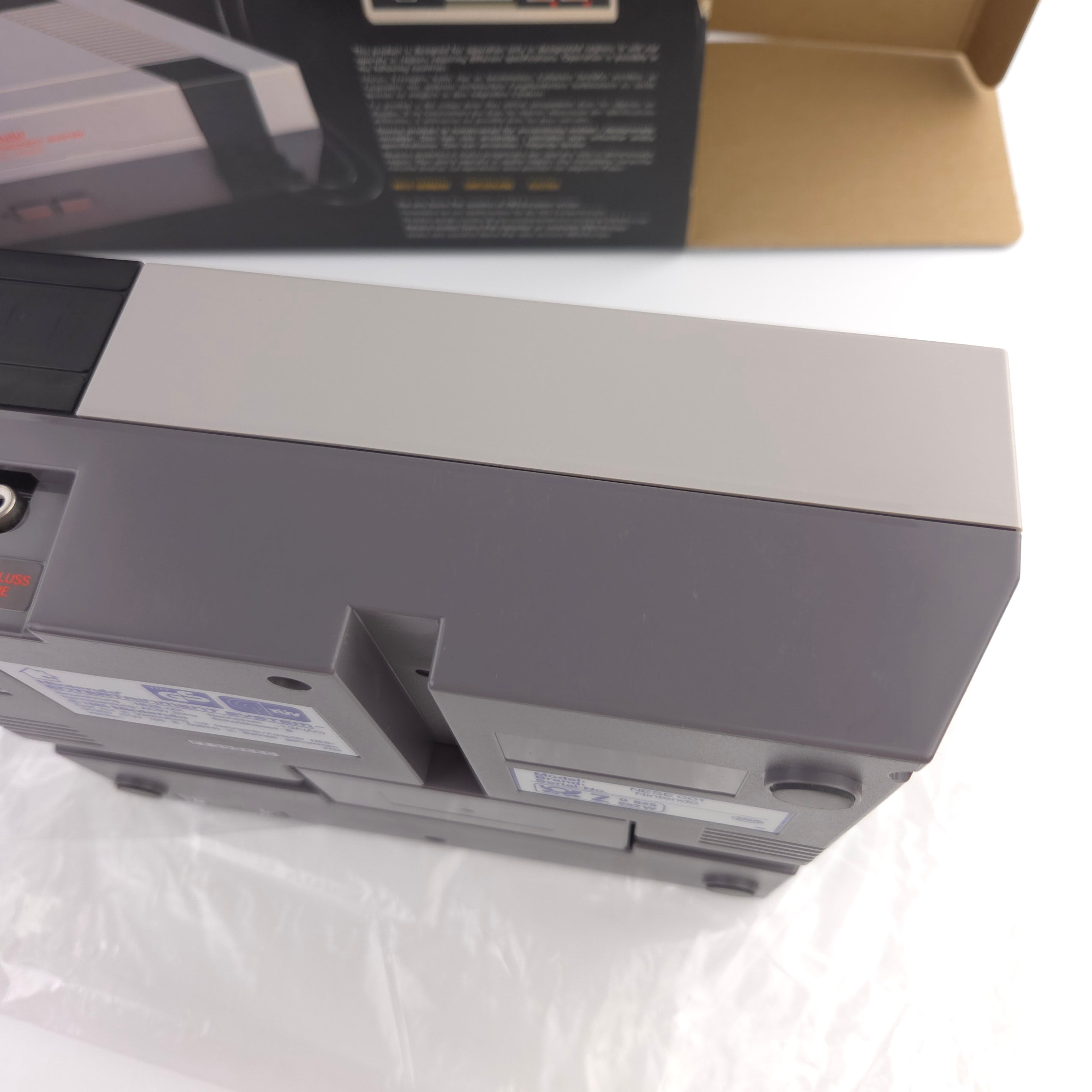 Nintendo Entertainment System Konsole 1986 in OVP NEU / neuwertig / NES FRG-1