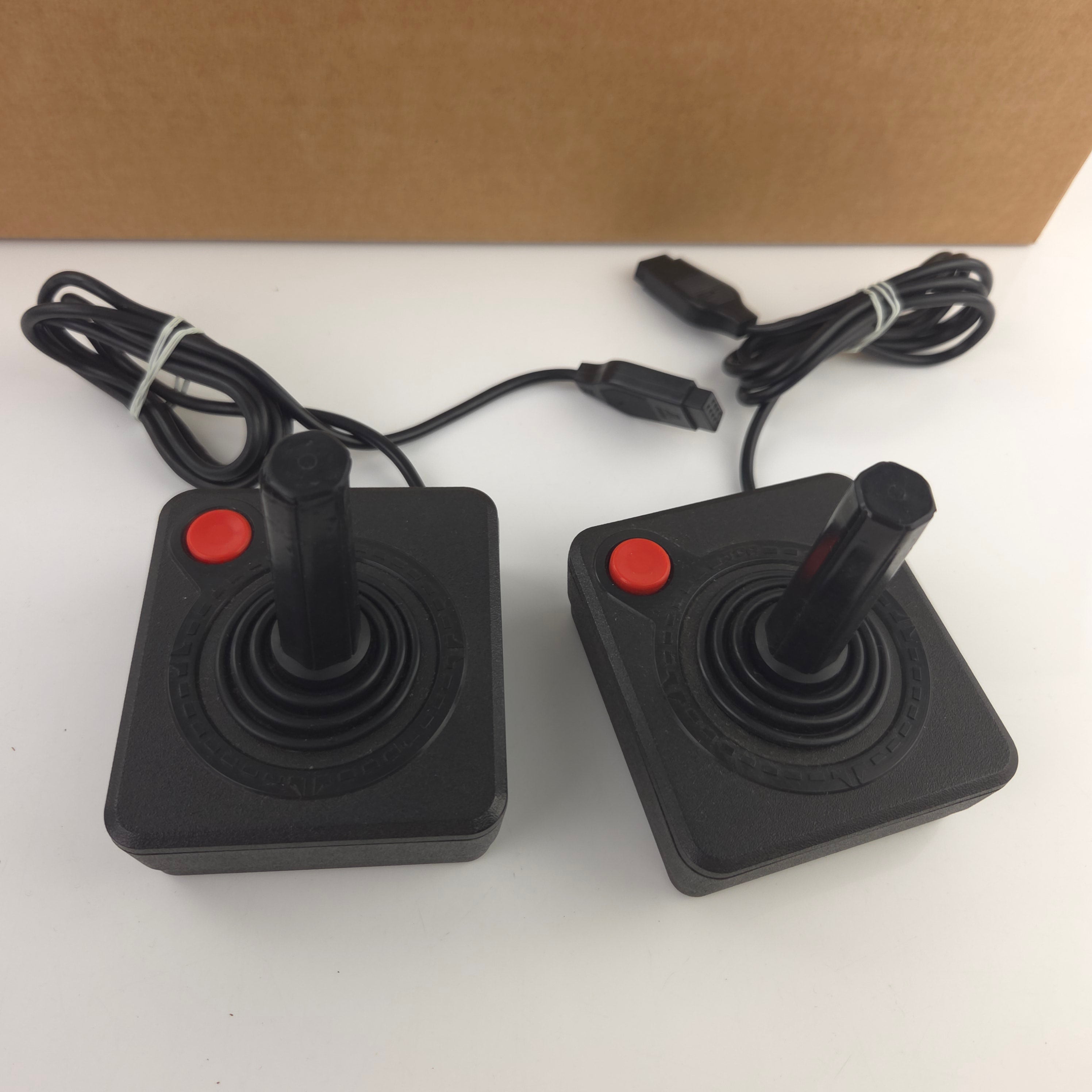 Atari 2600 Konsole OVP Vanguard Spiel PAL