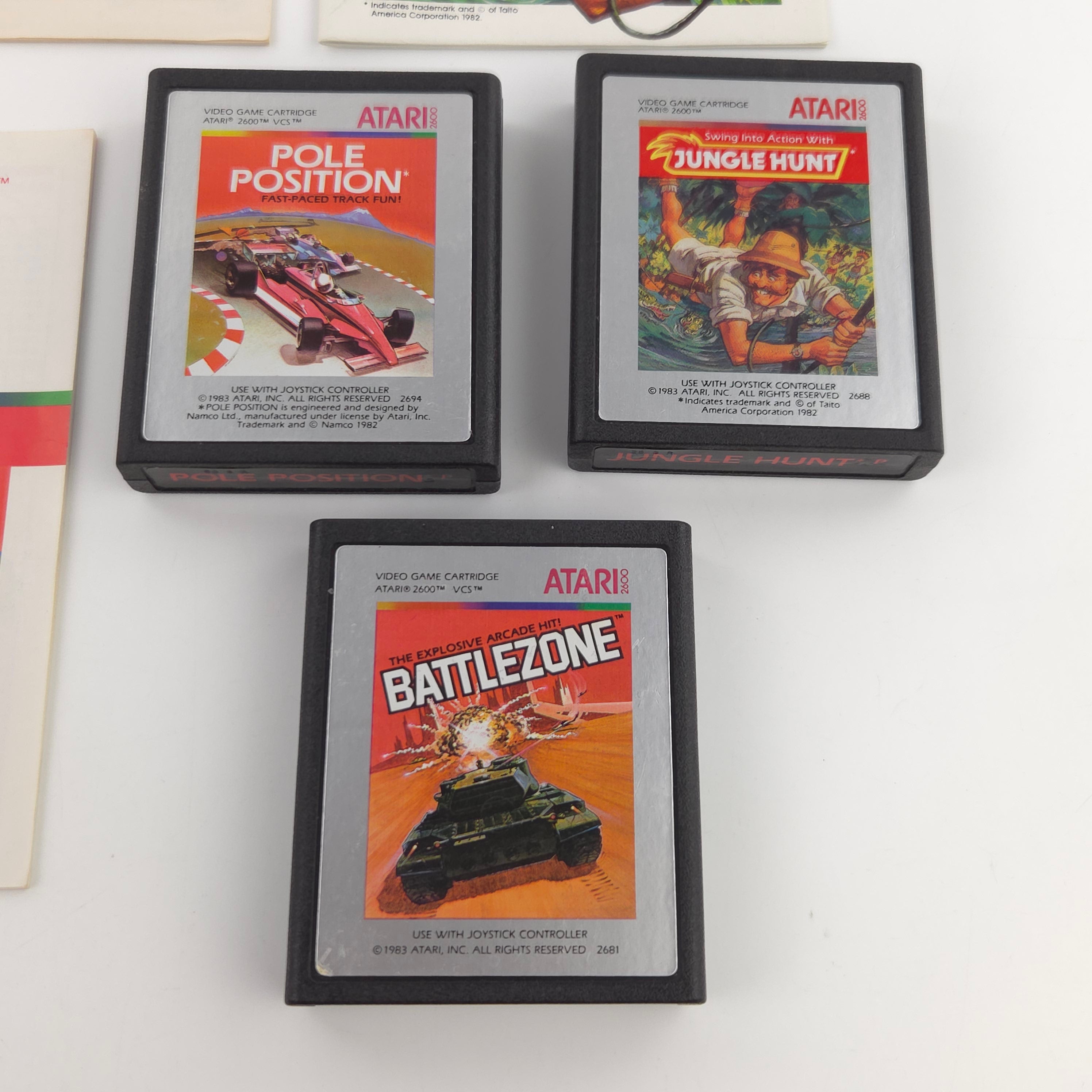 Atari 2600 Spiel Bundle Battlezone Jungle Hunt Anleitungen