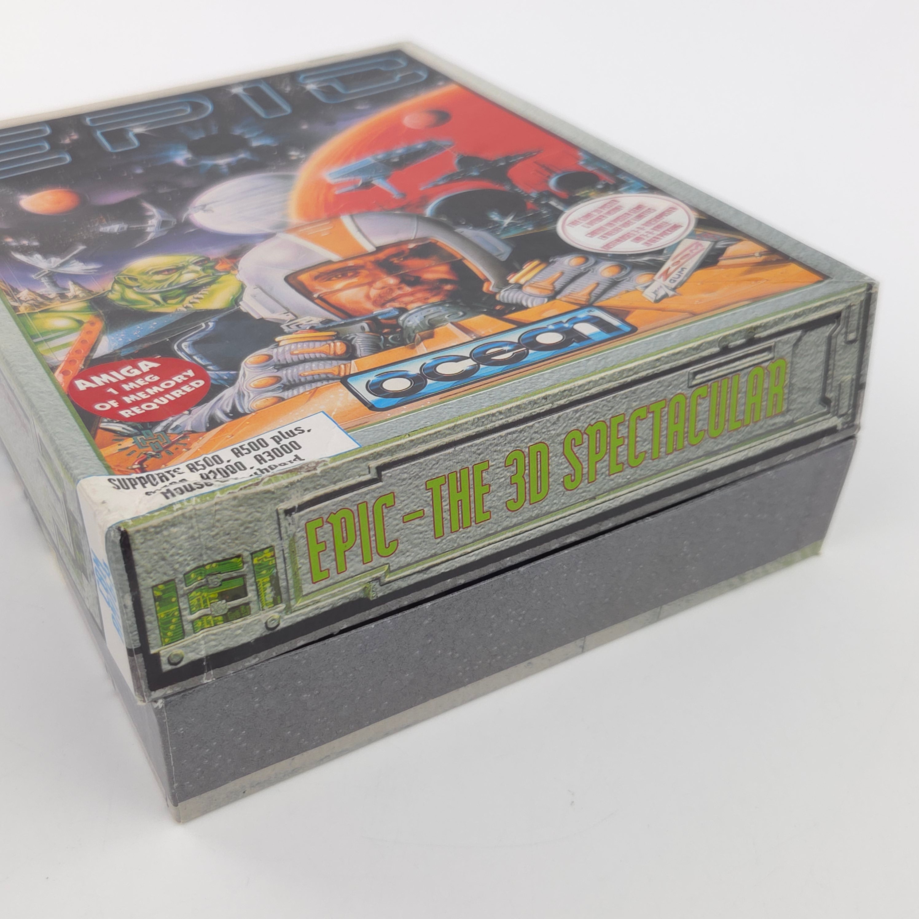 Commodore Amiga Spiel Epic Big Box OVP PAL Ocean 1992
