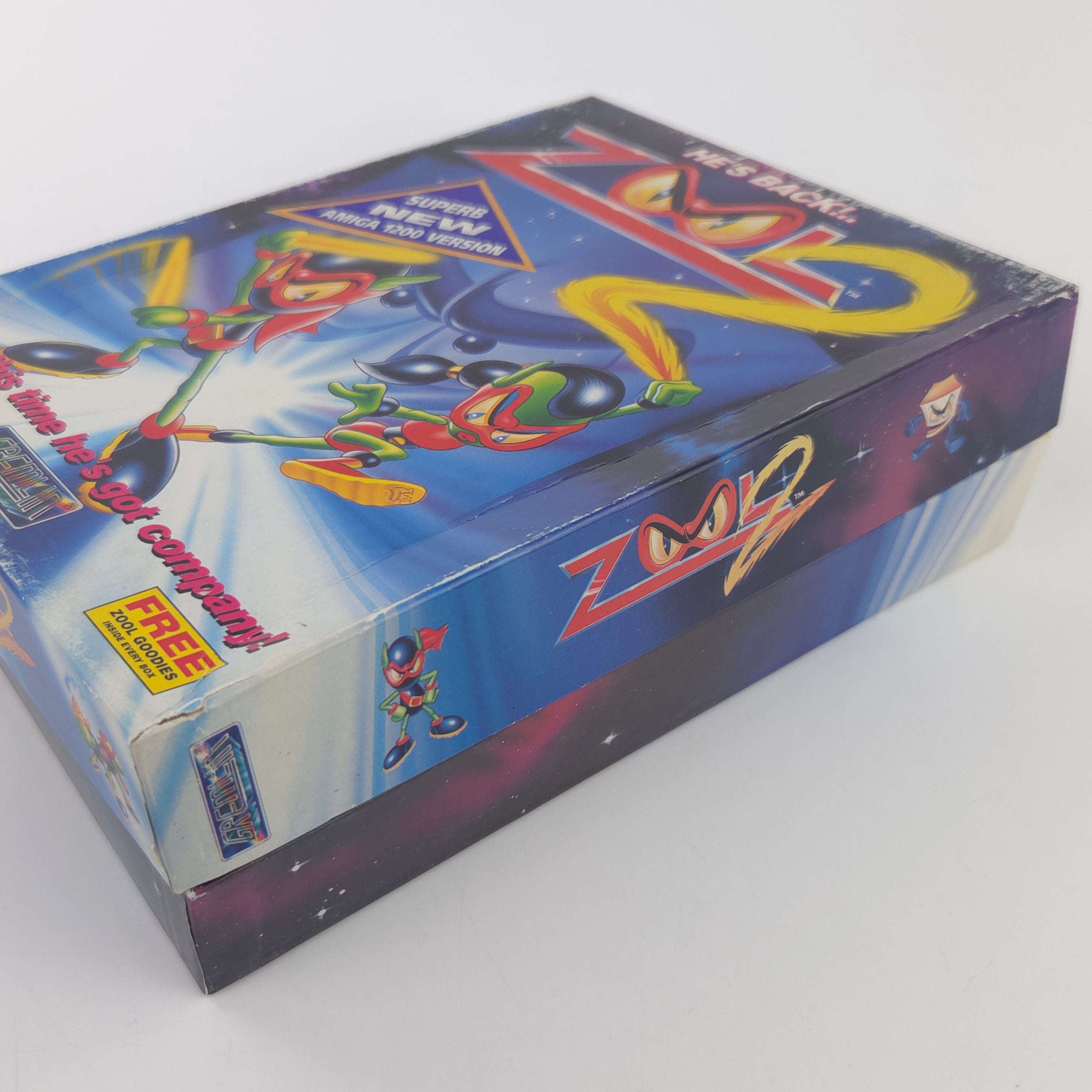 Commodore Amiga Spiel Zool 2 Big Box OVP CBM Diskette PAL