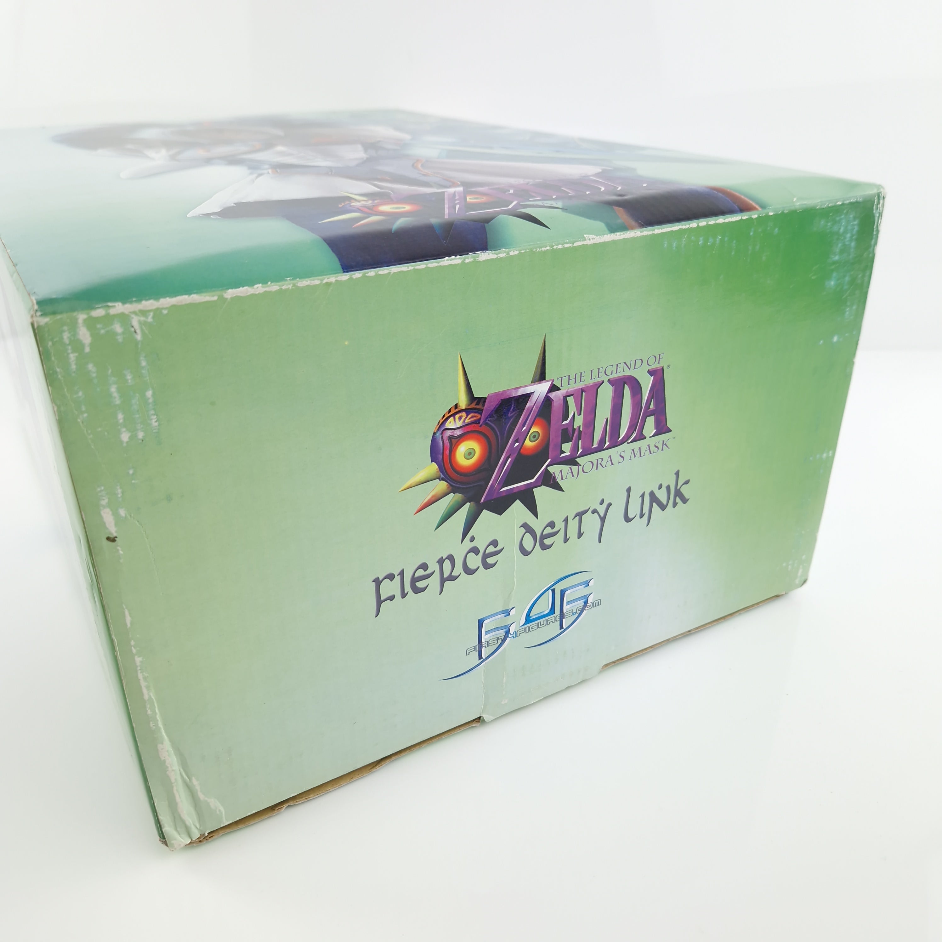 Fierce Deity Link Statue – Majora’s Mask (OVP beschädigt)