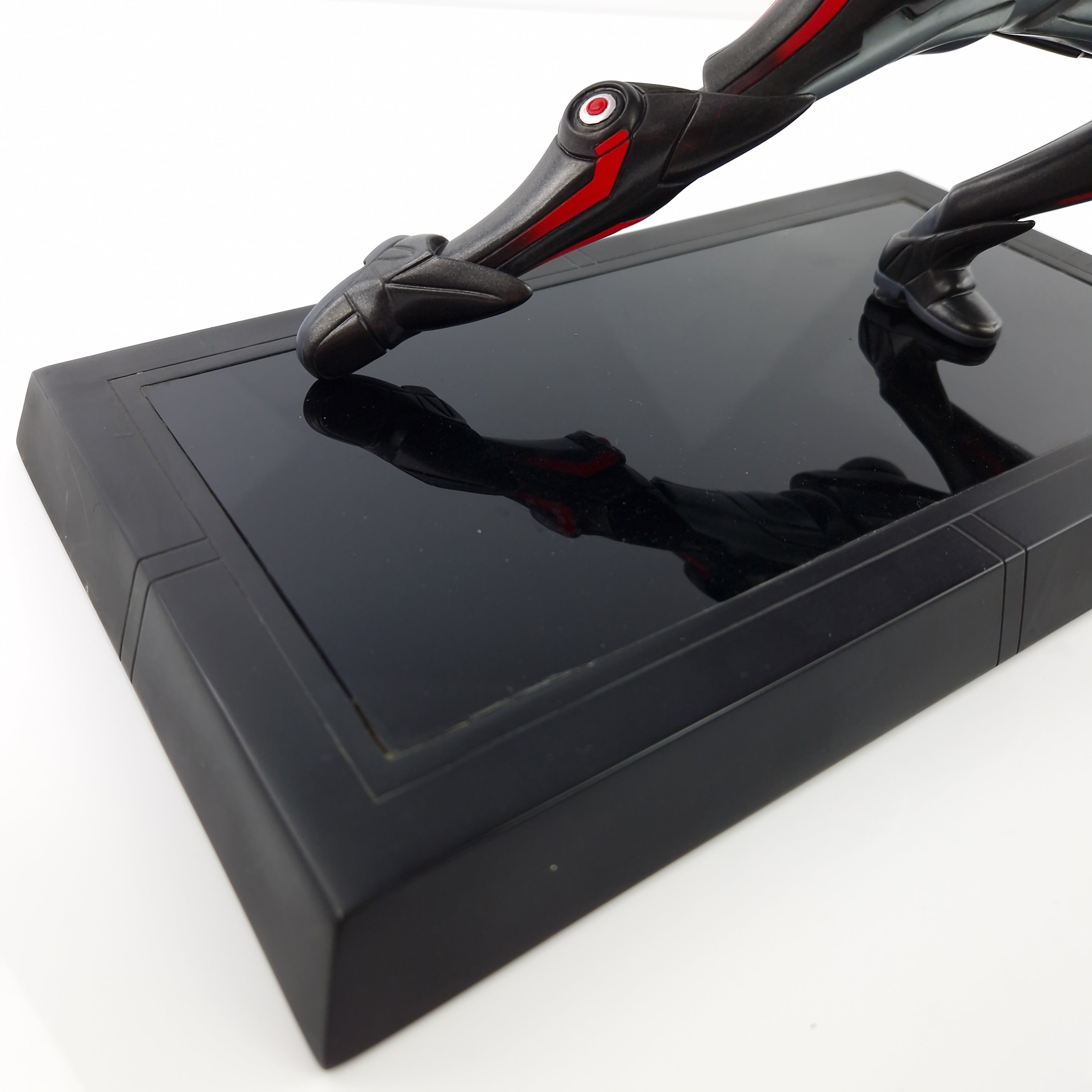 First 4 Figures Statue Samus Phazon Suit - 1/1500 Units OVP Karte Metroid Prime