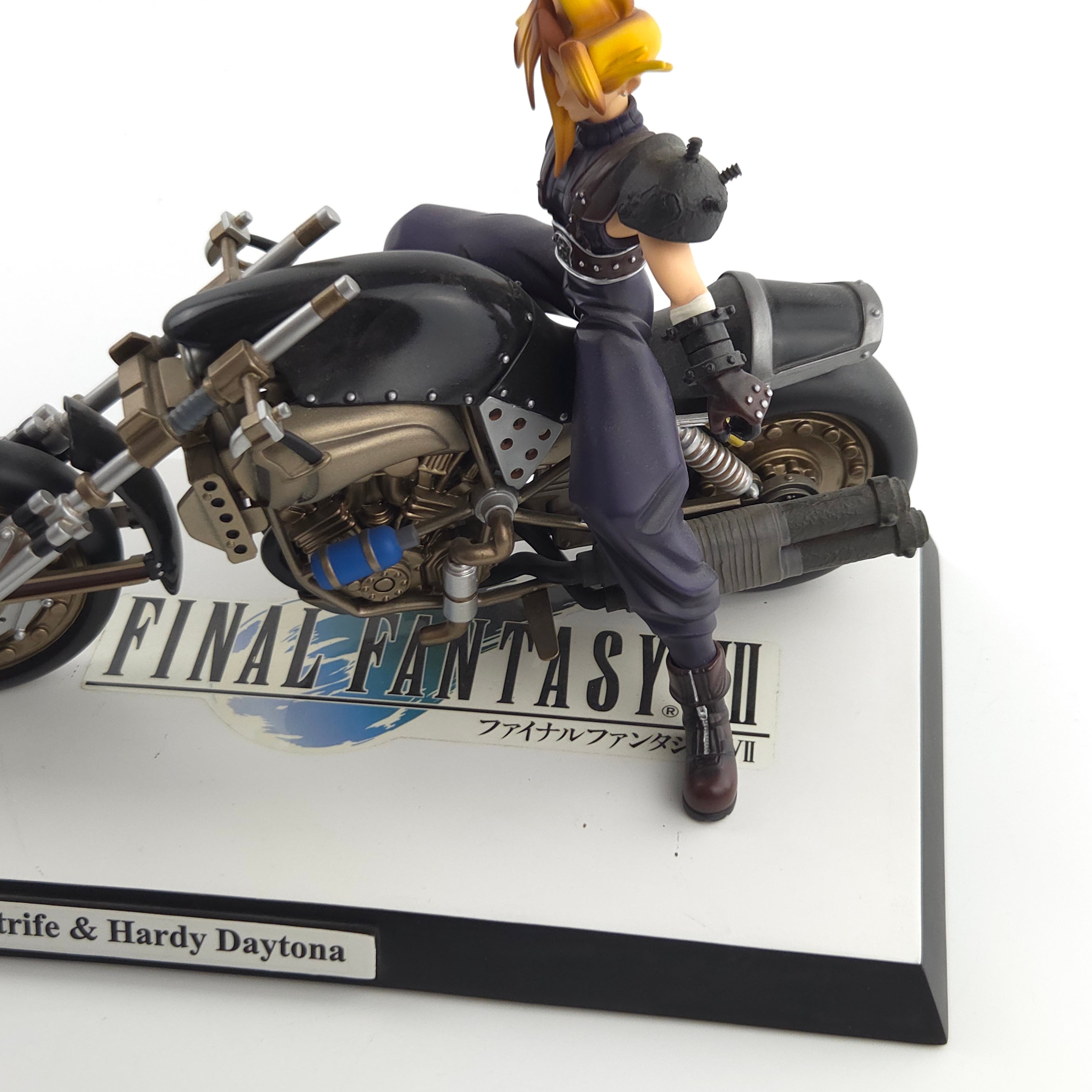 Kotobukiya Final Fantasy vii 1/8 Cloud Strife & Hardy Daytona / Sammelfigur