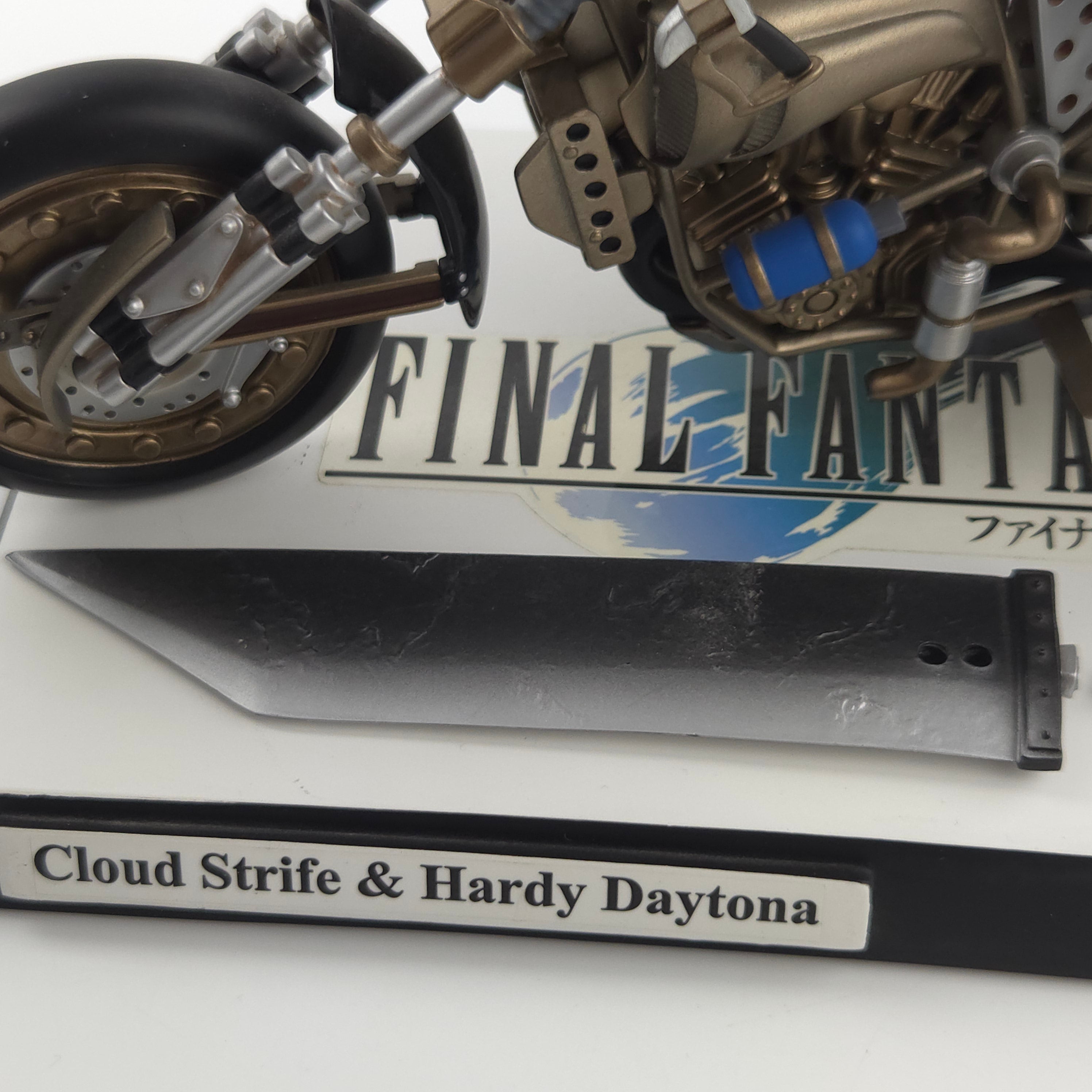 Kotobukiya Final Fantasy vii 1/8 Cloud Strife & Hardy Daytona / Sammelfigur