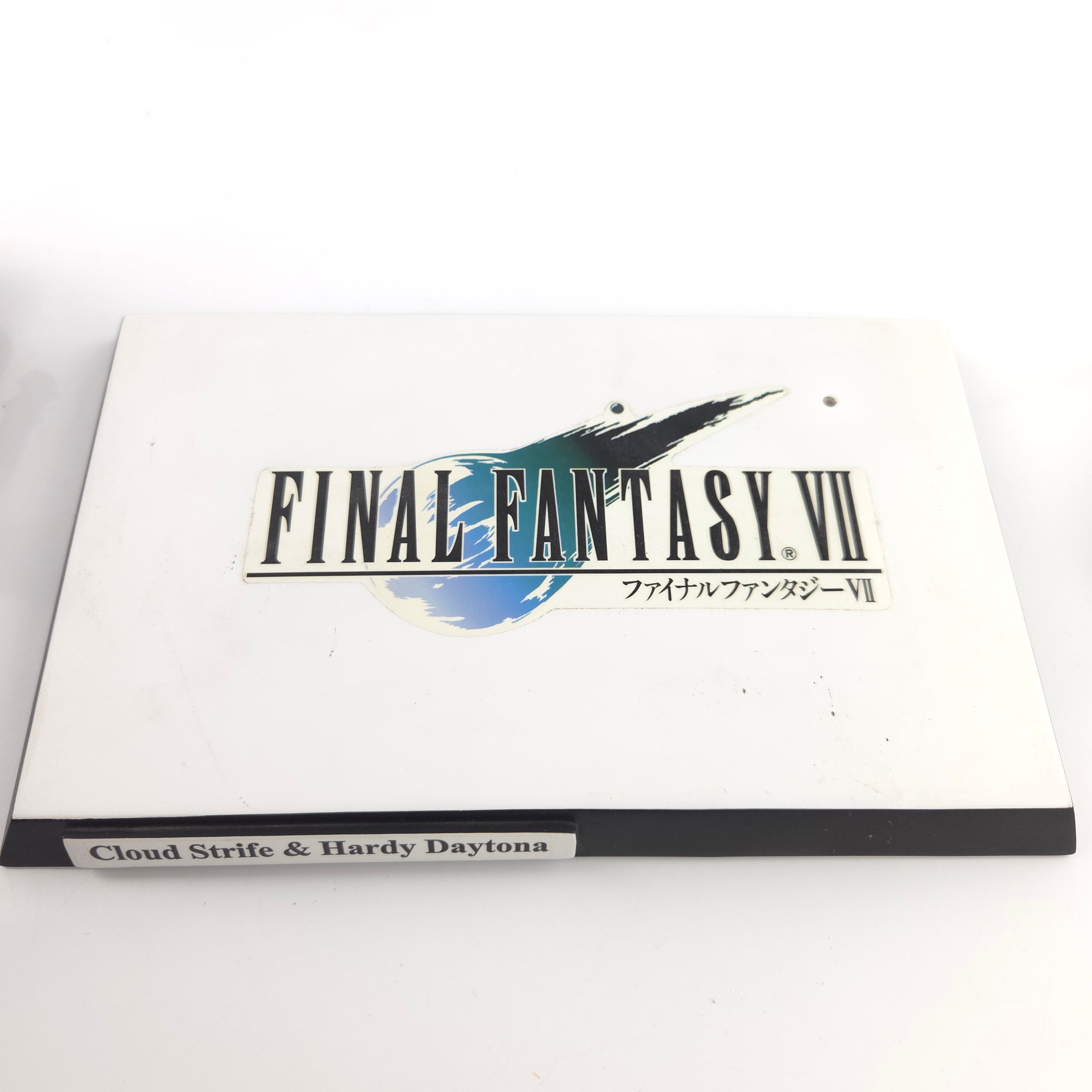 Kotobukiya Final Fantasy vii 1/8 Cloud Strife & Hardy Daytona / Sammelfigur