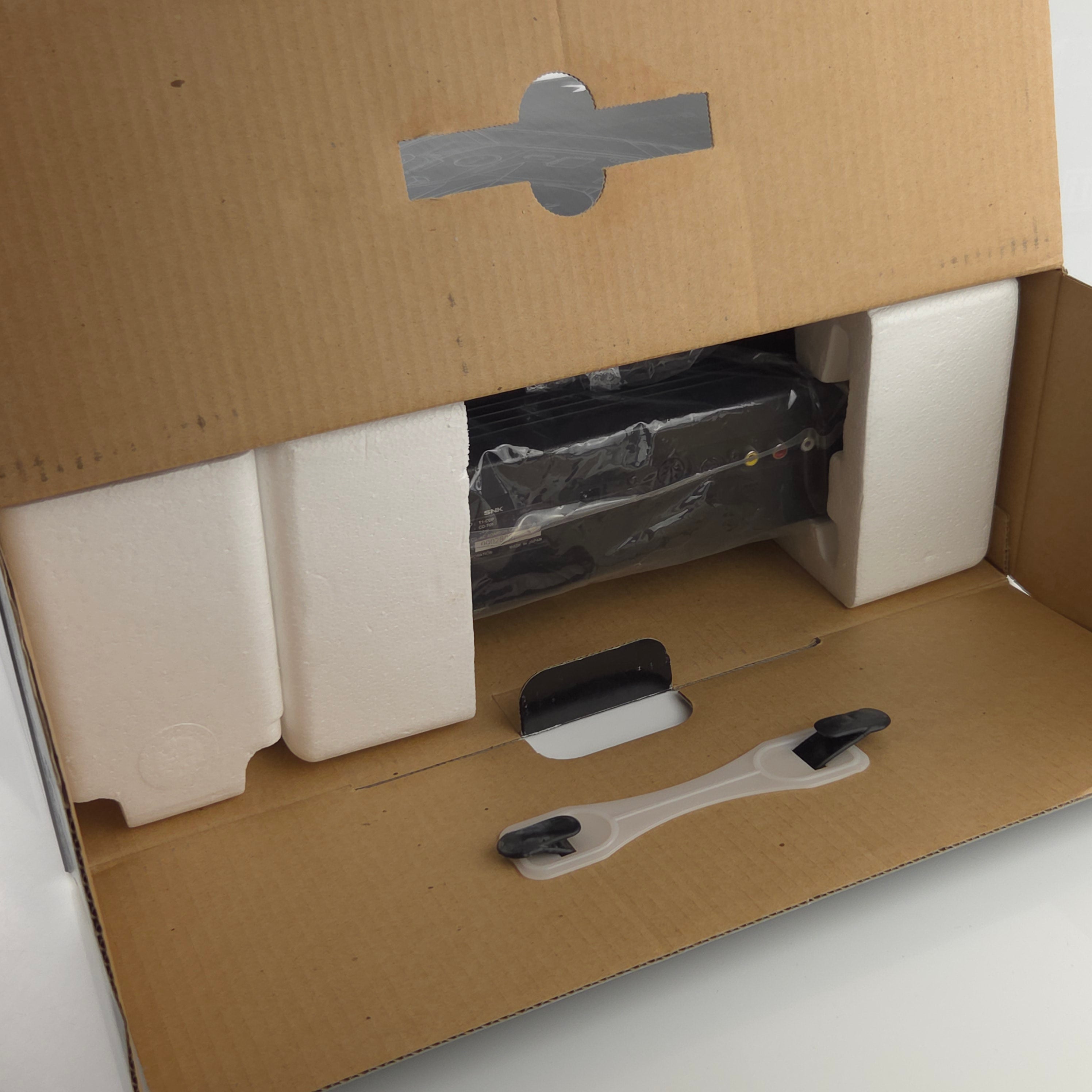 Neo Geo CD Konsole Frontloader OVP PAL JP Import