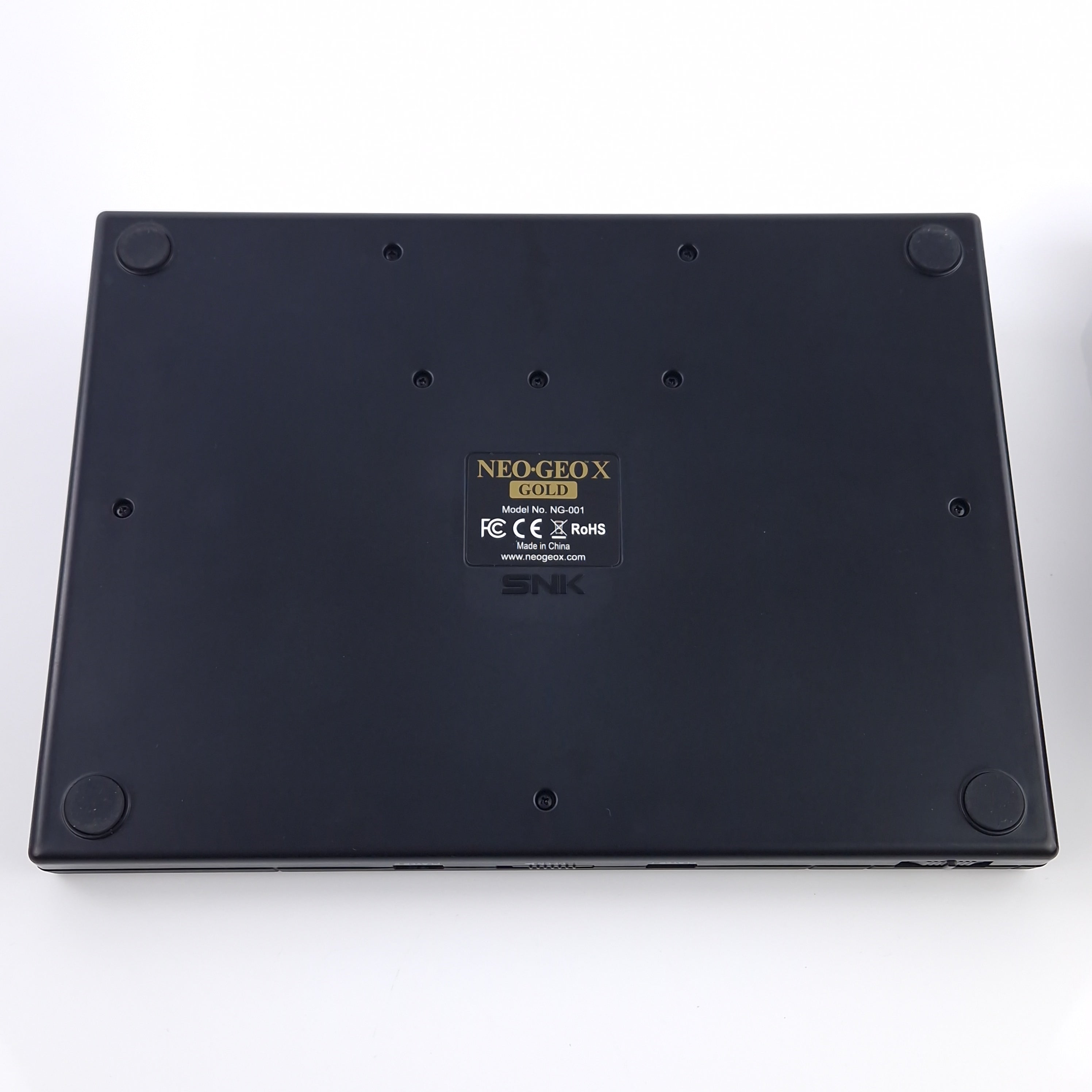 Neo Geo X Gold Limited Edition Konsole – Advanced System