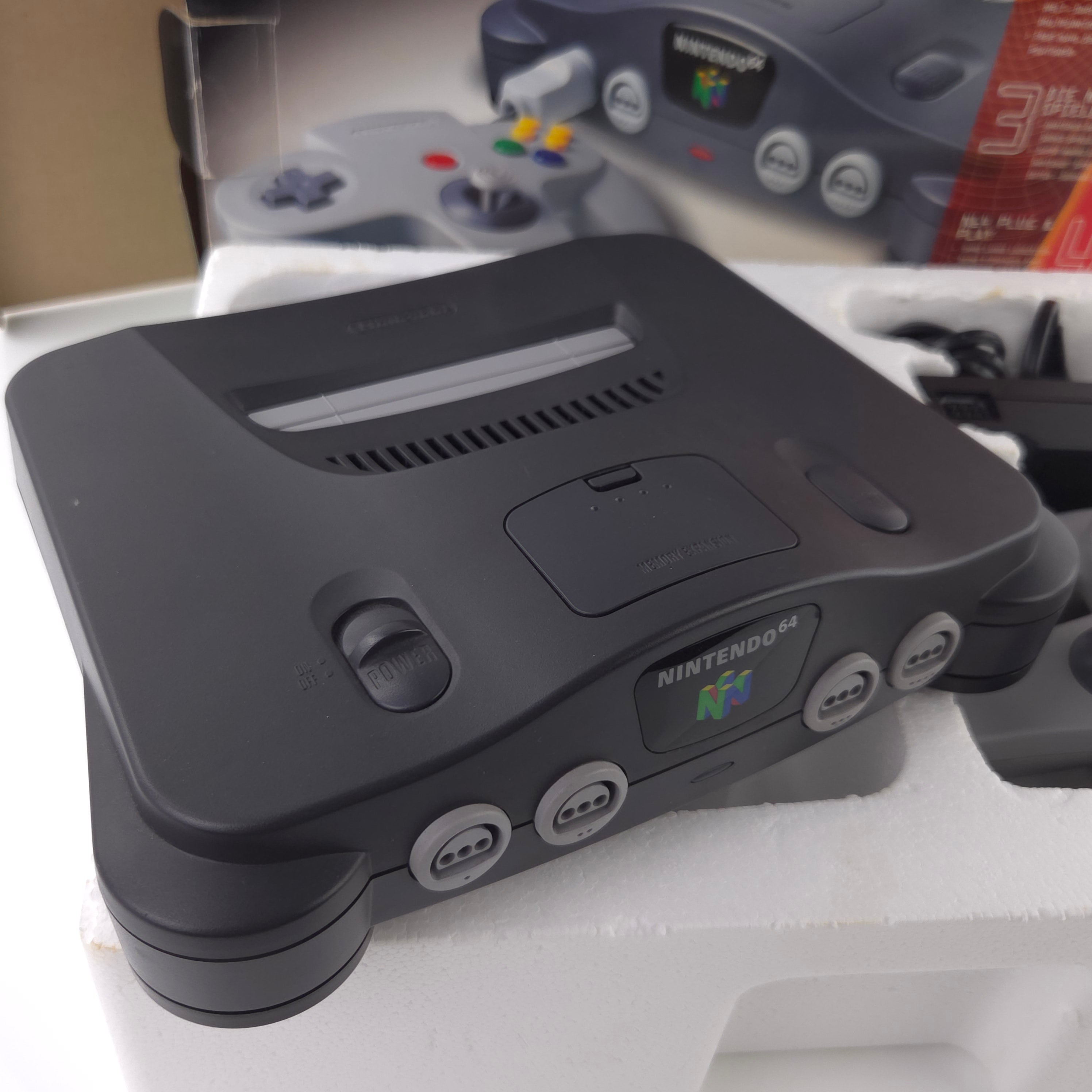 Nintendo 64 Konsole – The New Dimension of Fun OVP PAL