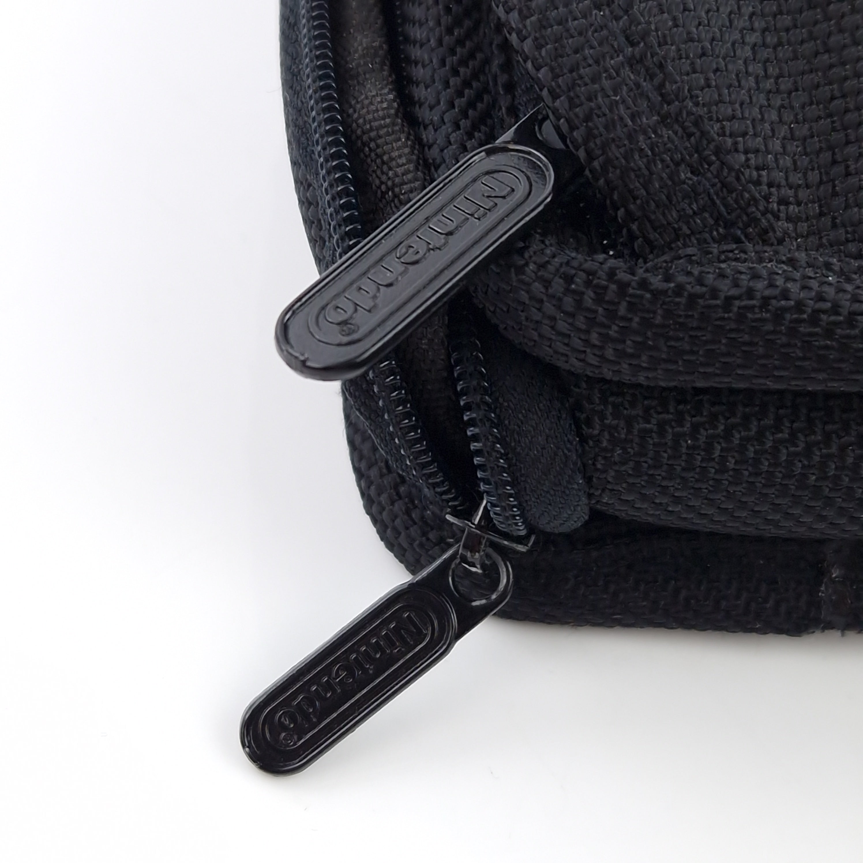 Nintendo DS Zubehör – Original Aufbewahrungstasche Schwarz