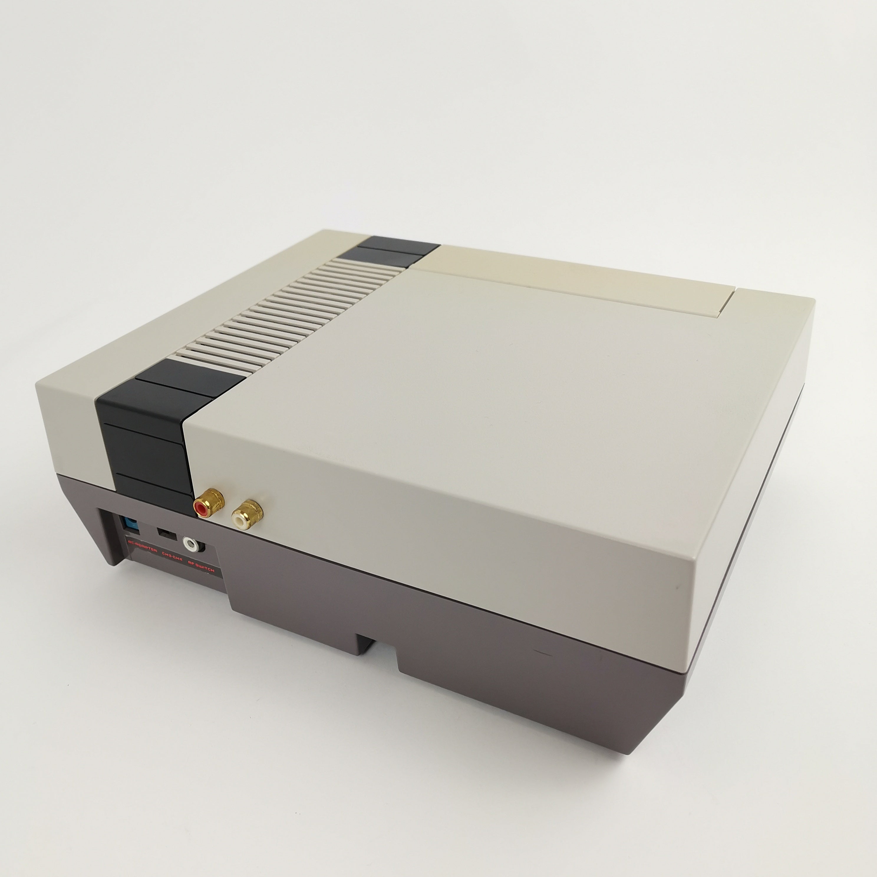 Nintendo Entertainment System Konsole NES 2 Controller PAL