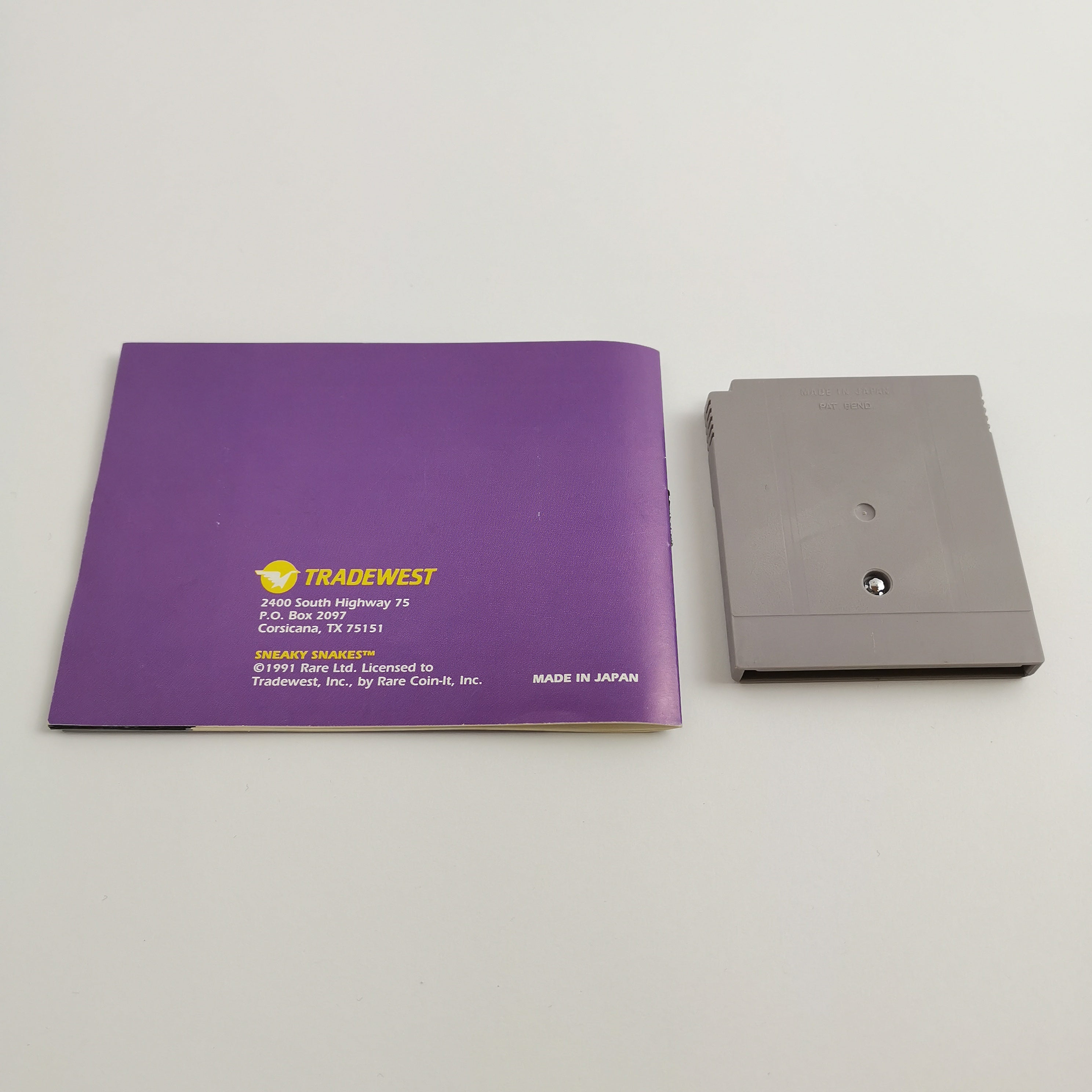 Nintendo Gameboy Spiel – Sneaky Snakes OVP NTSC-U/C USA