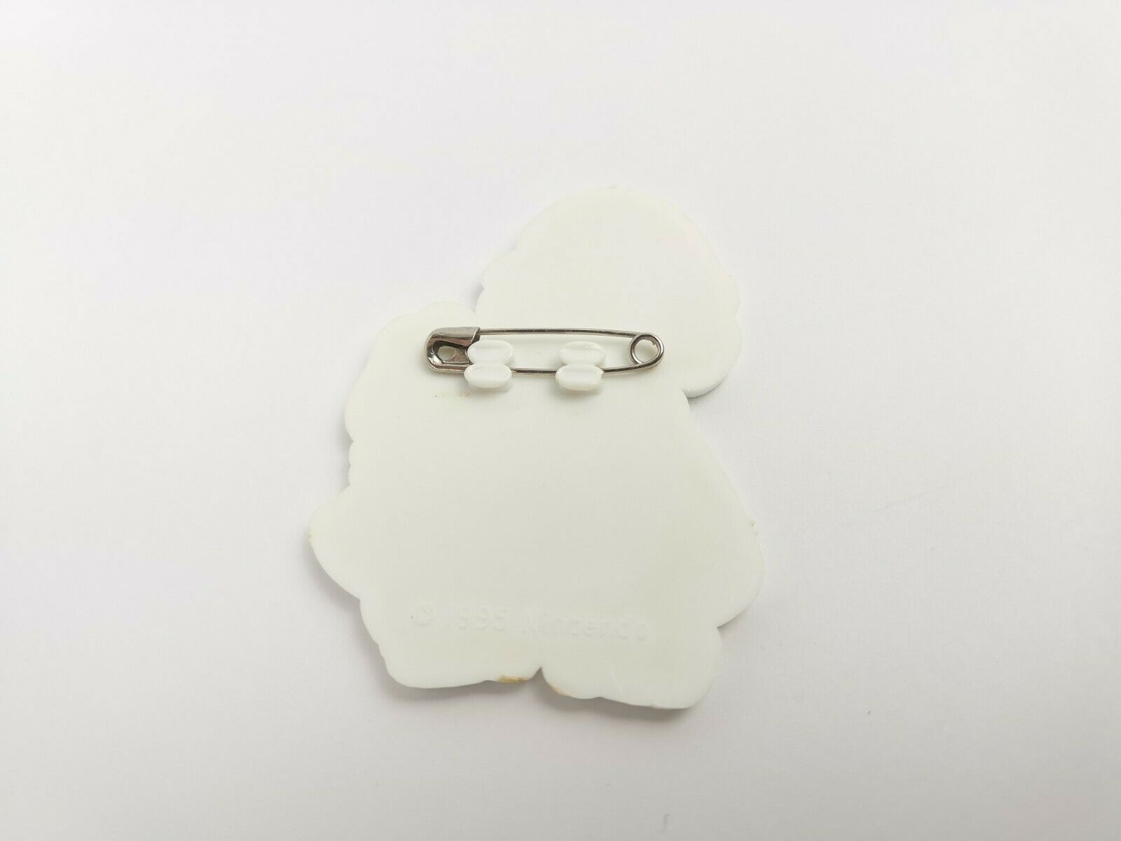 Nintendo Mario & Yoshi Ansteckpin 1995 – gezeigte Artikel