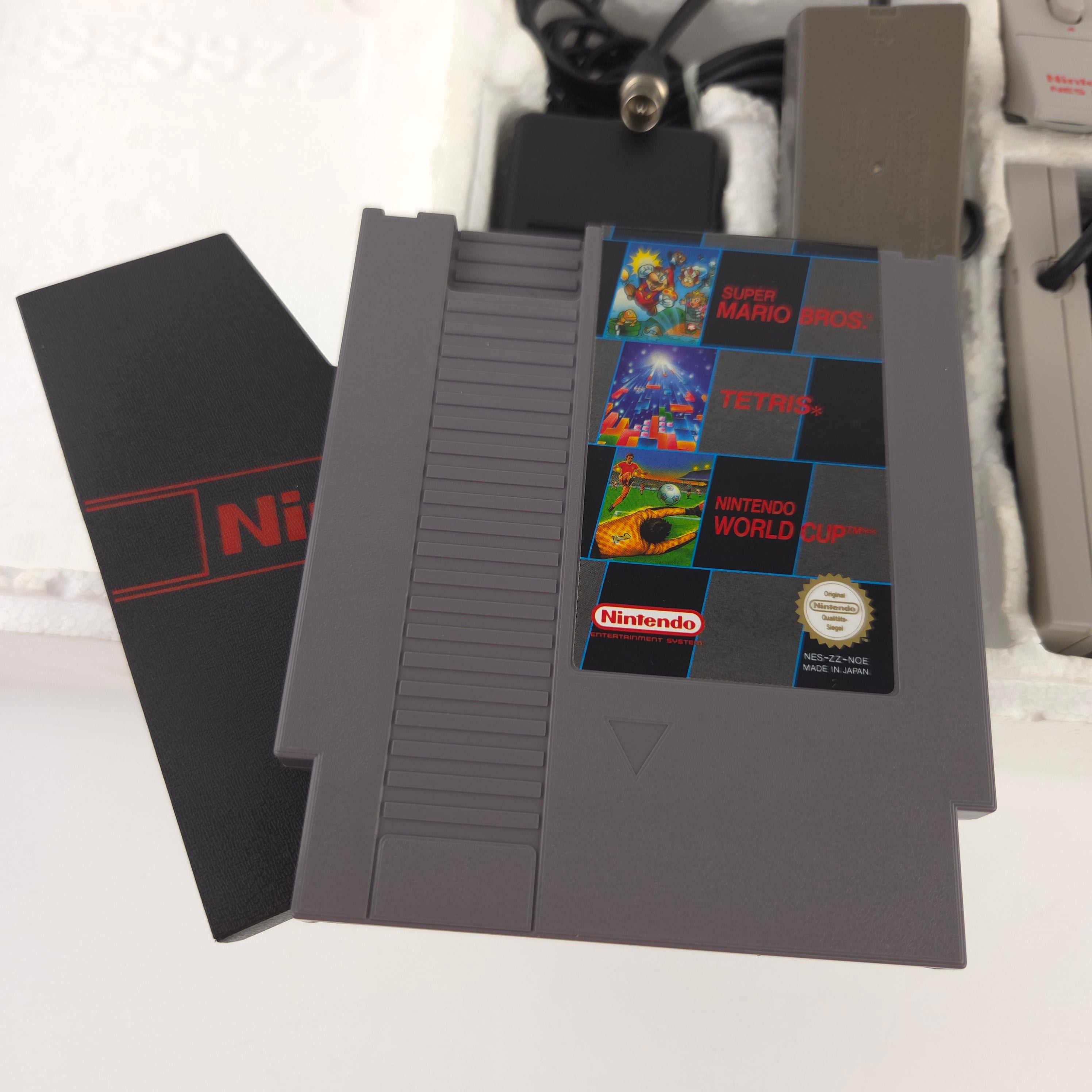 NES Konsole Set OVP gebrauchsspuren vorhanden PAL