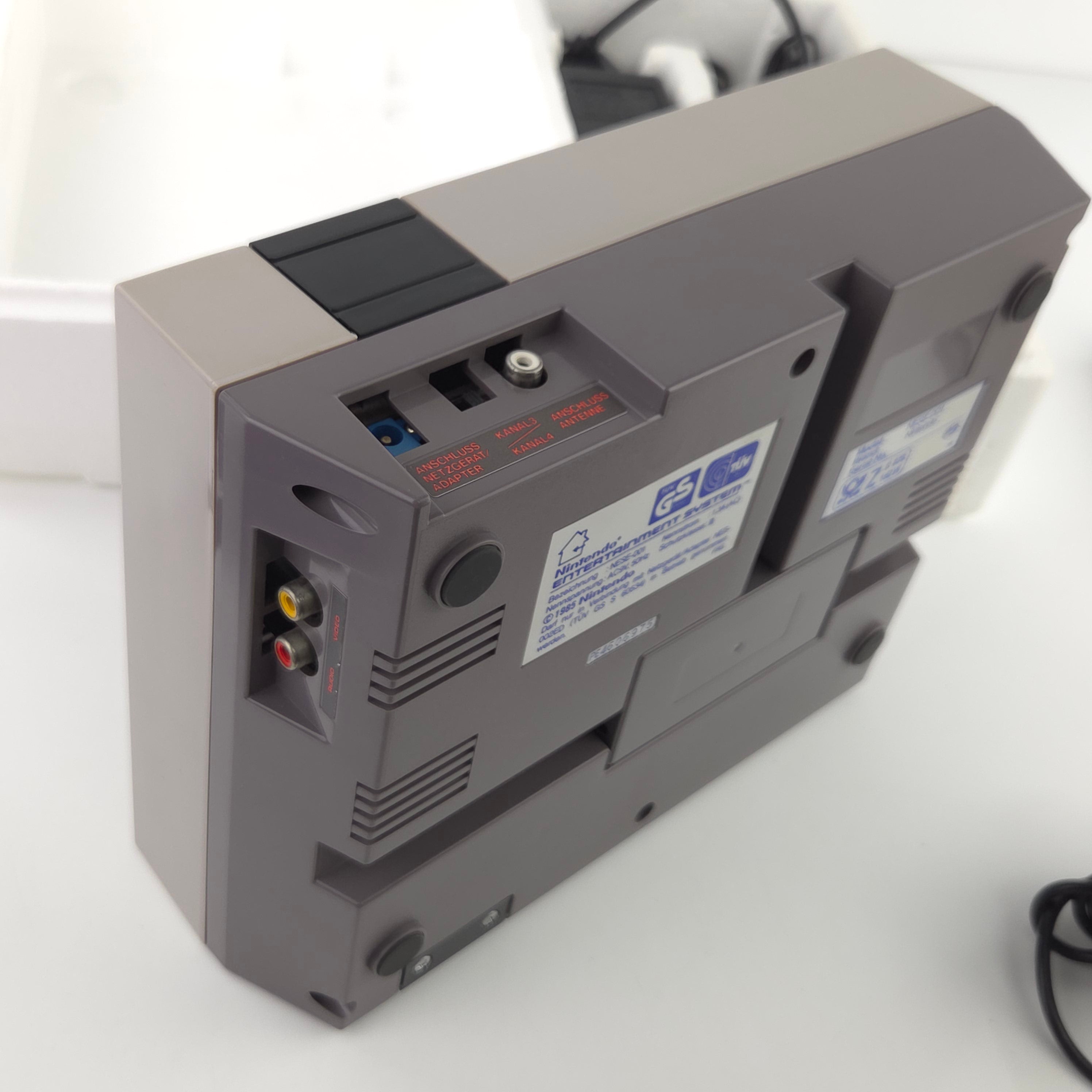 Nintendo NES Konsole Super Mario Set OVP
