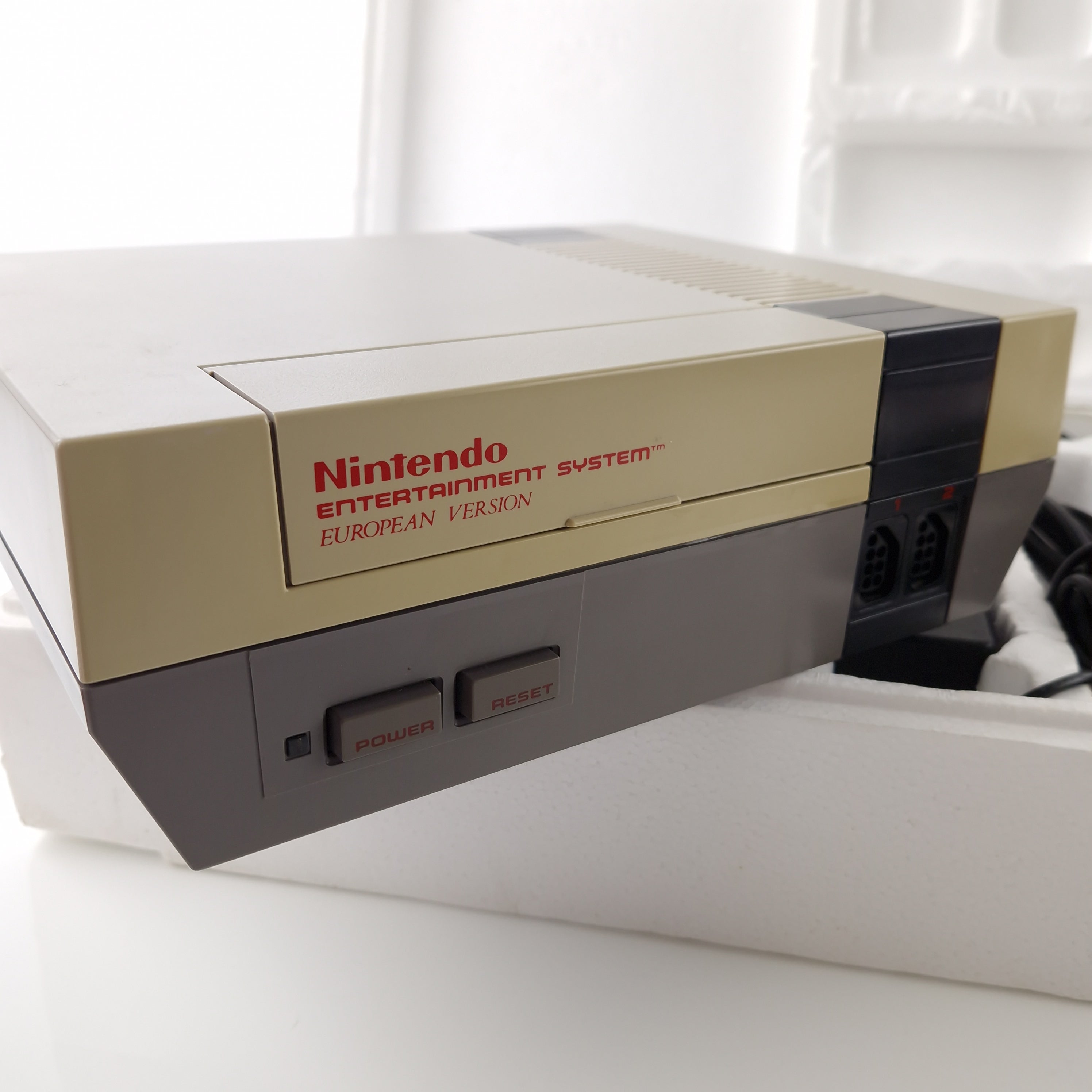 Nintendo NES Konsole Super Set 4 Player Bundle OVP PAL