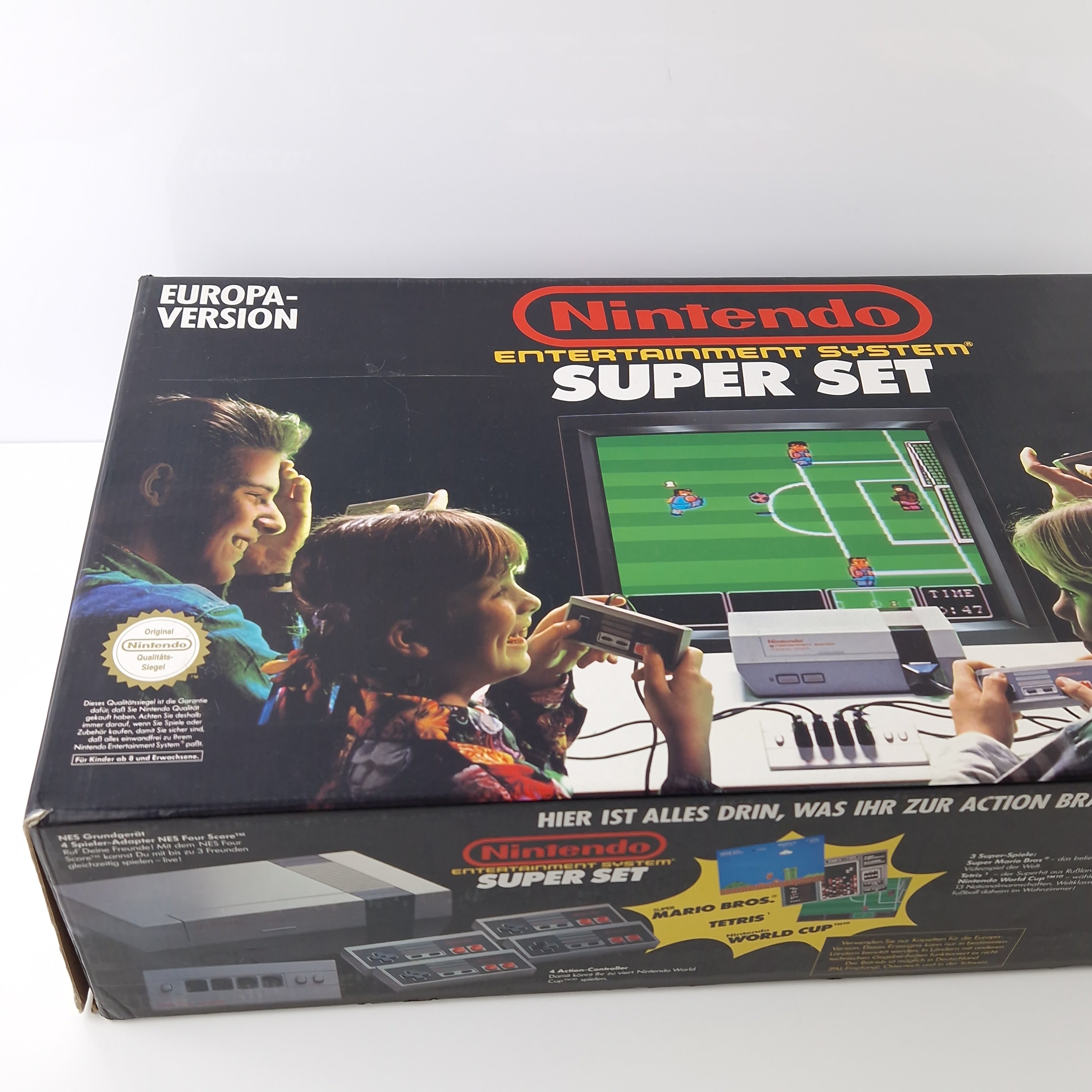 Nintendo NES Konsole Super Set 4 Players Bundle OVP PAL