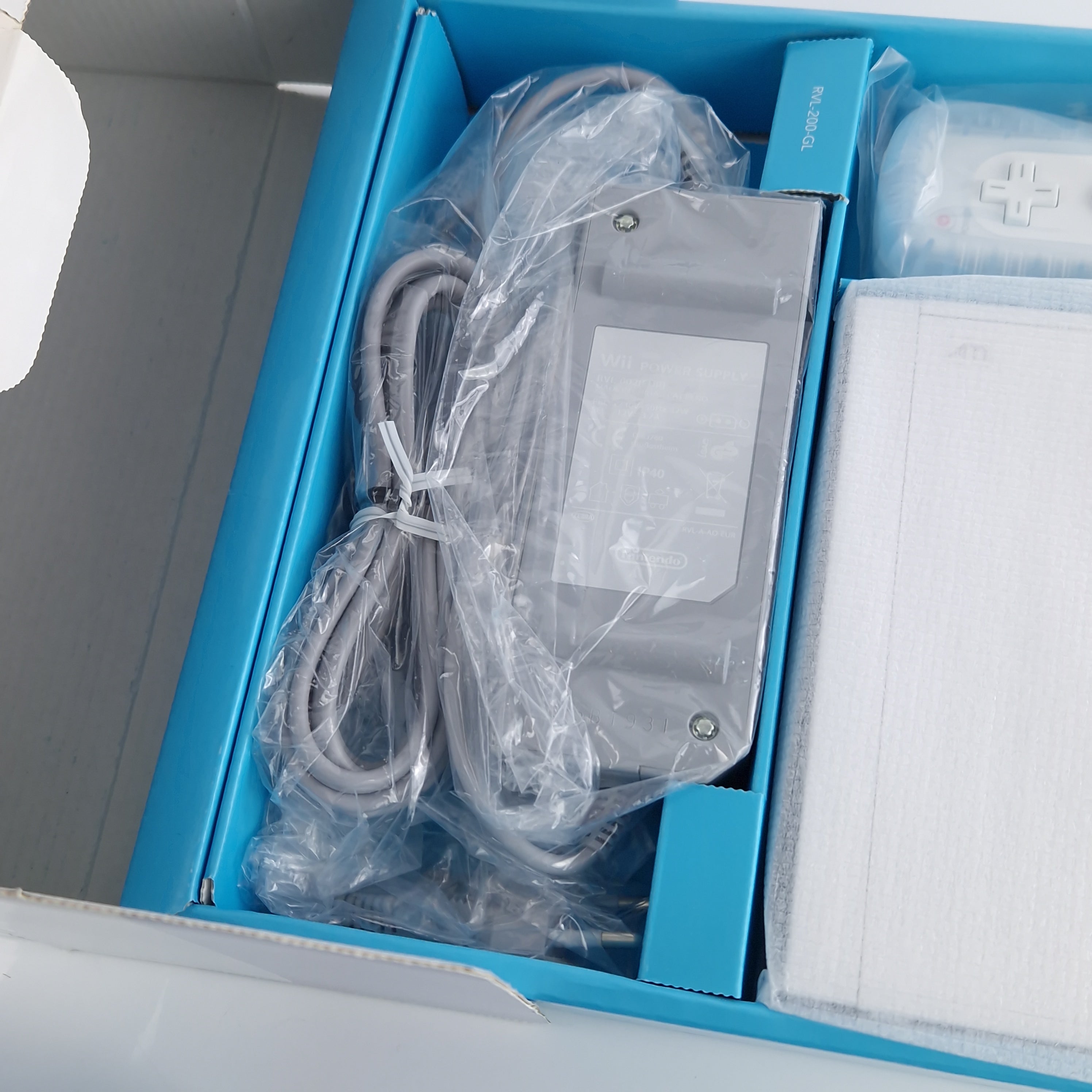 Nintendo Wii Konsole – Wii Sports Resort Bundle Neu OVP