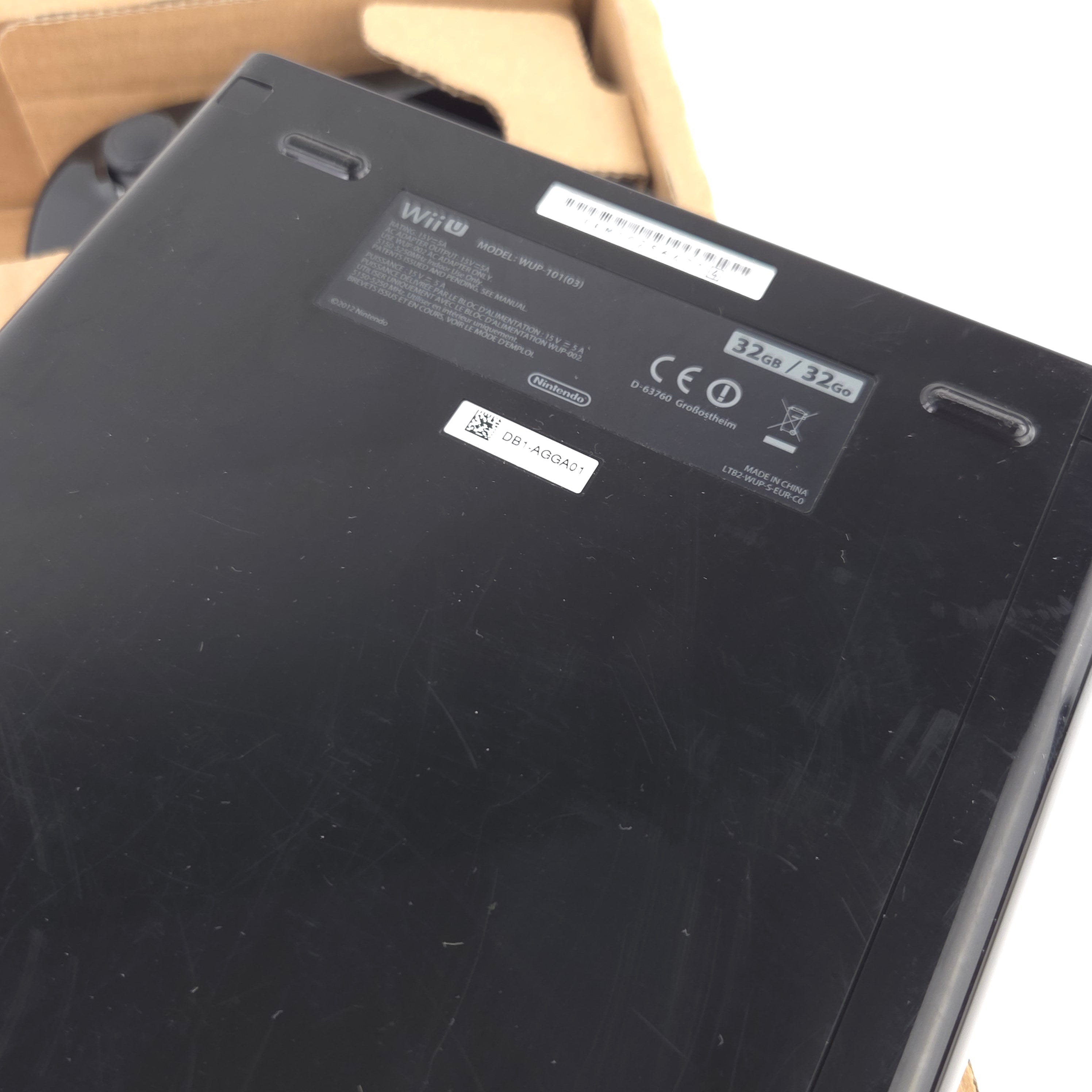 Nintendo Wii U Konsole – Zombie U Premium Pack Limited OVP PAL