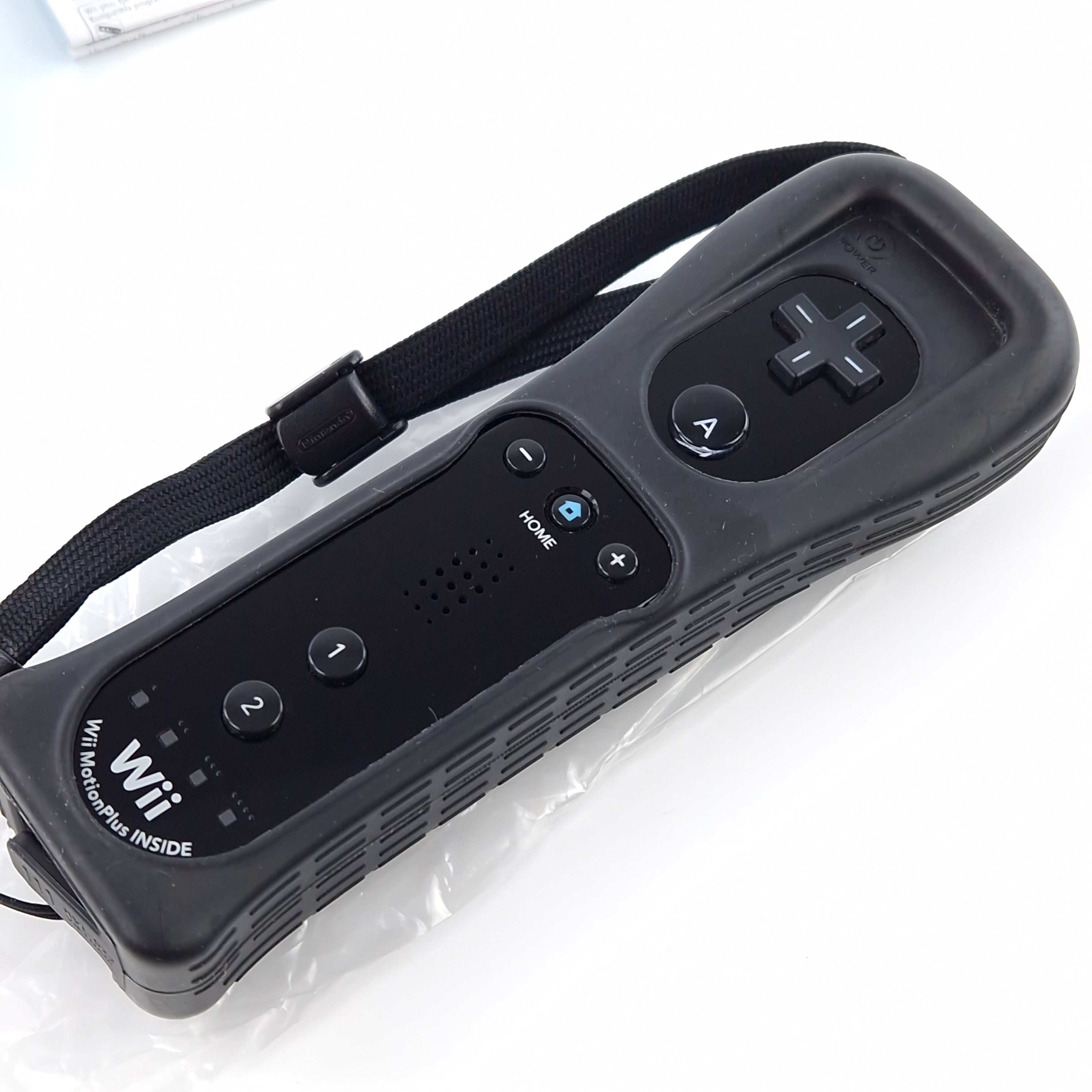 Nintendo Wii Zubehör – Wii Remote Plus Black Controller OVP