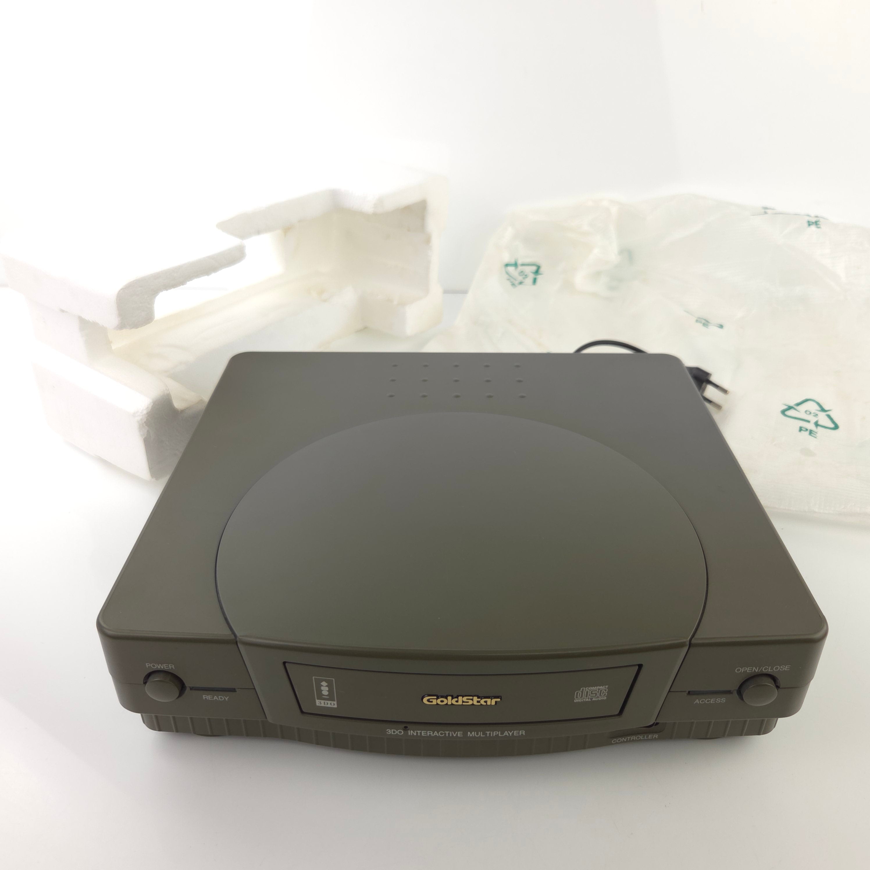 Panasonic 3DO Konsole Goldstar GDO202P OVP