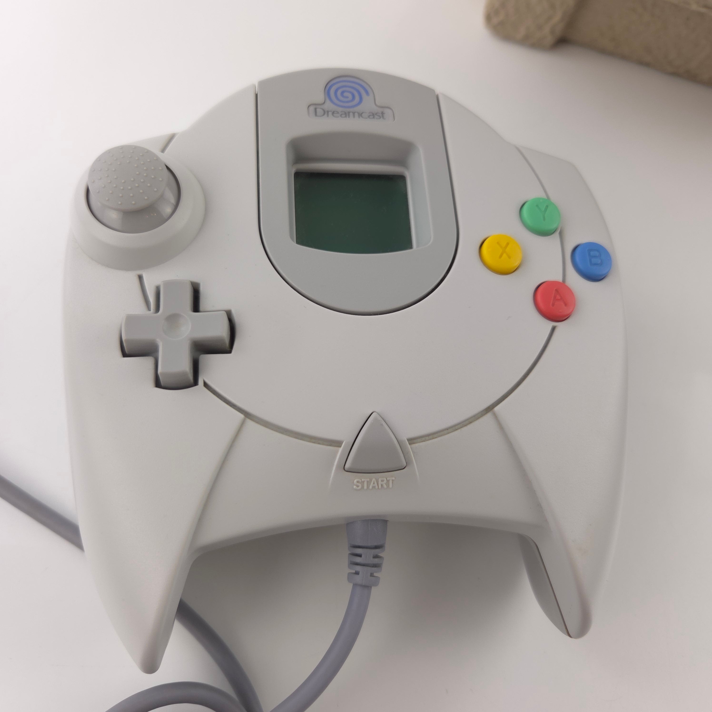Sega Dreamcast Konsole OVP PAL mit Zubehör