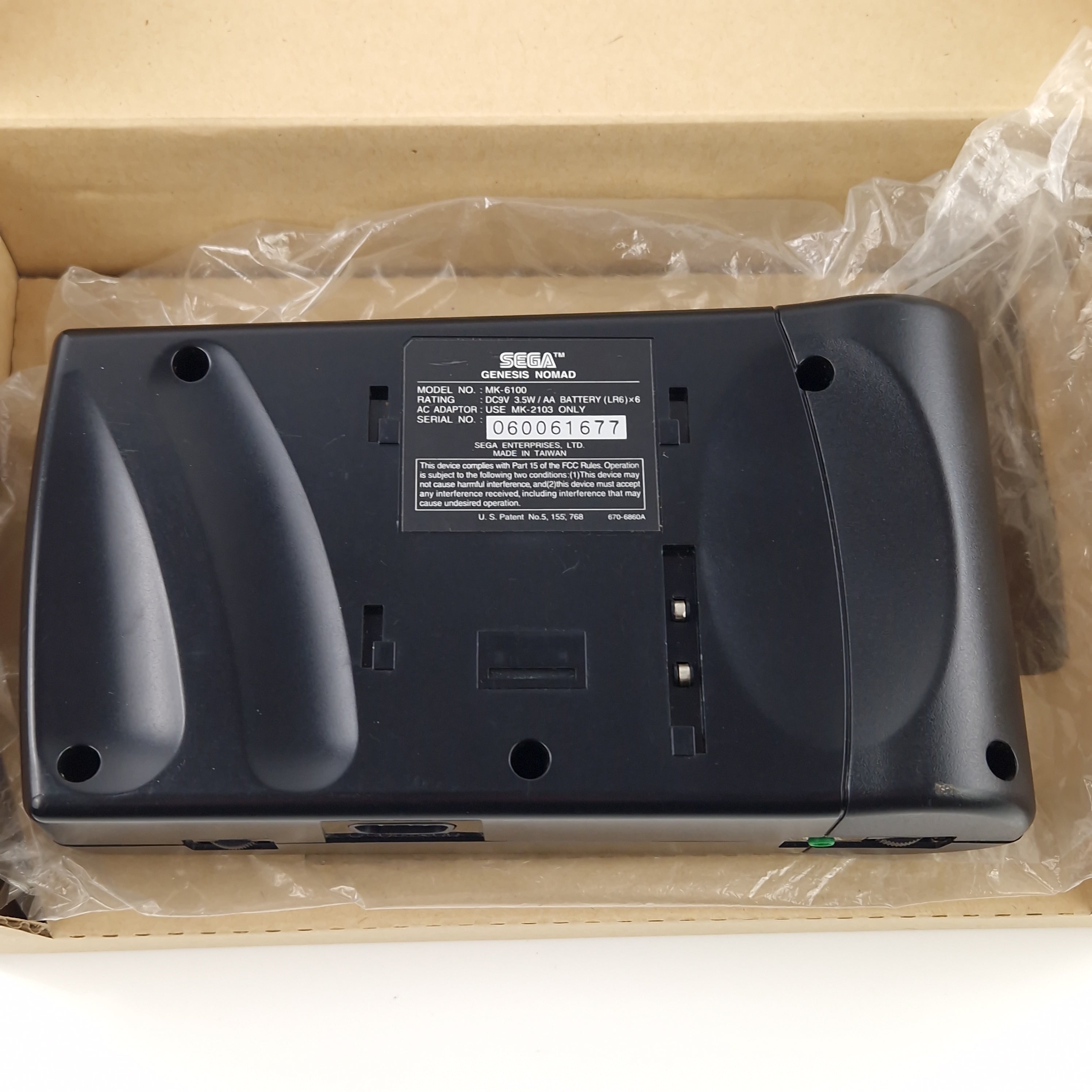 Sega Genesis Konsole – Normad Mega Drive Handheld OVP