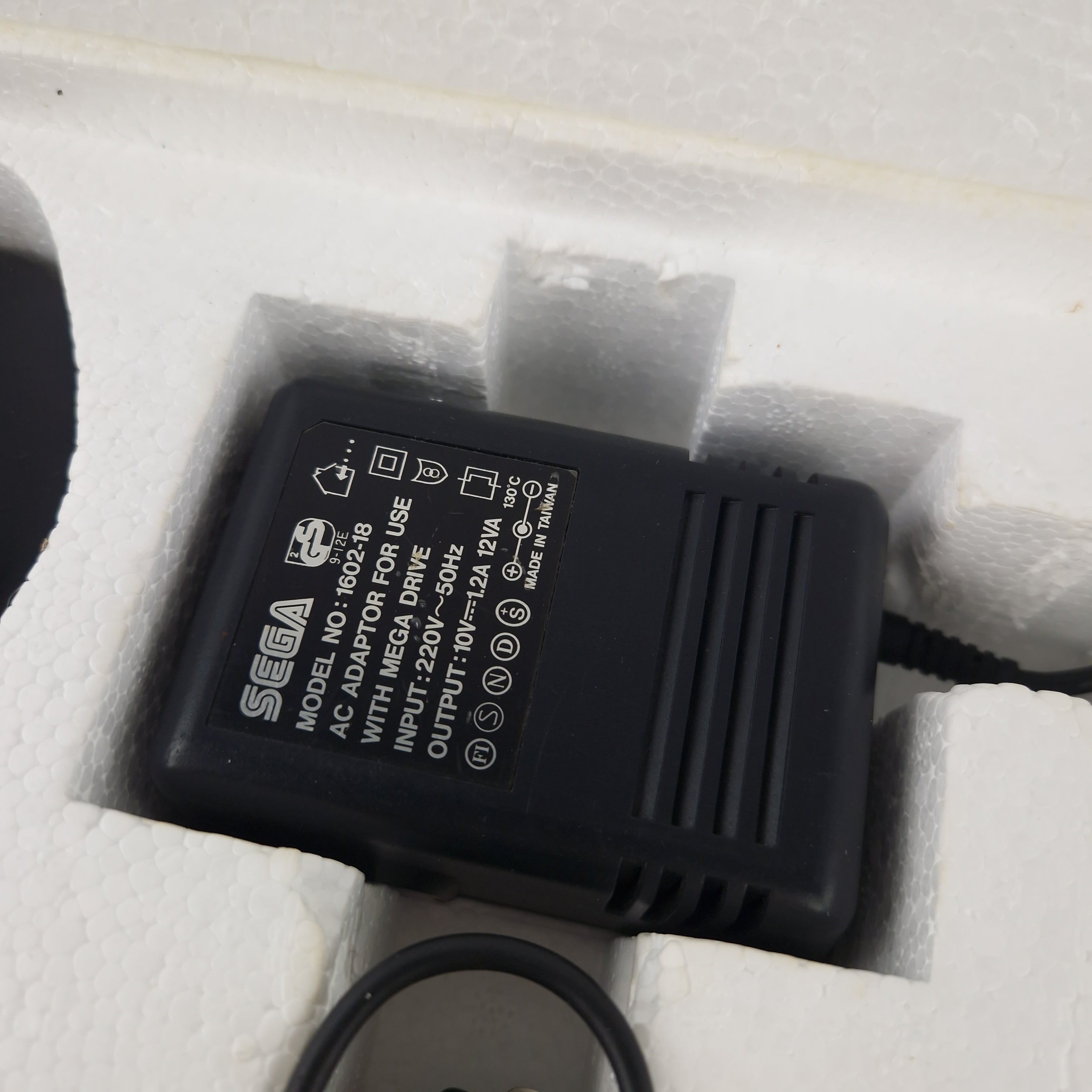 Sega Mega Drive Konsole – Altered Beast Bundle OVP PAL